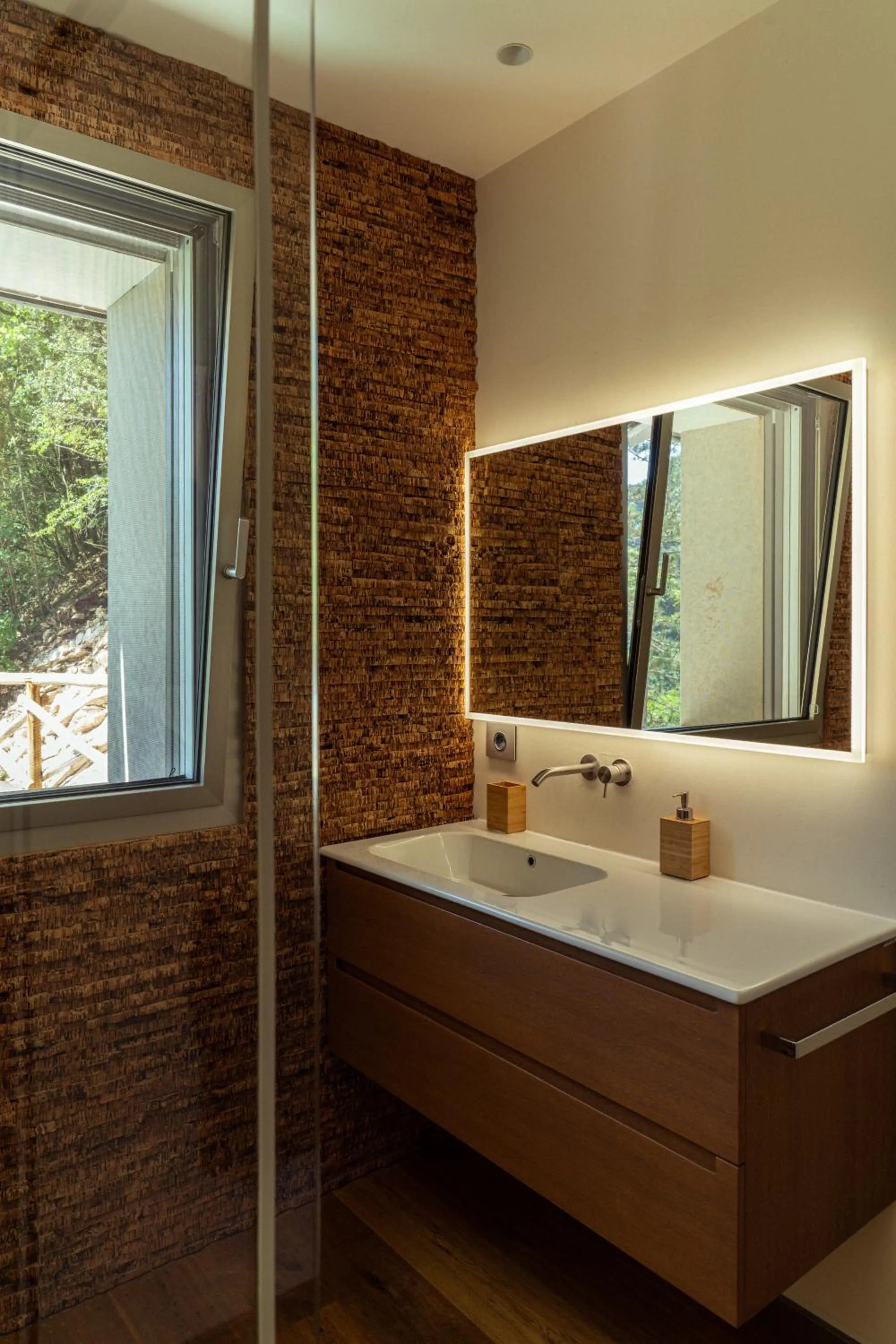Bathroom in La Forestale Luxury Ecolodge B&B Primo Piano