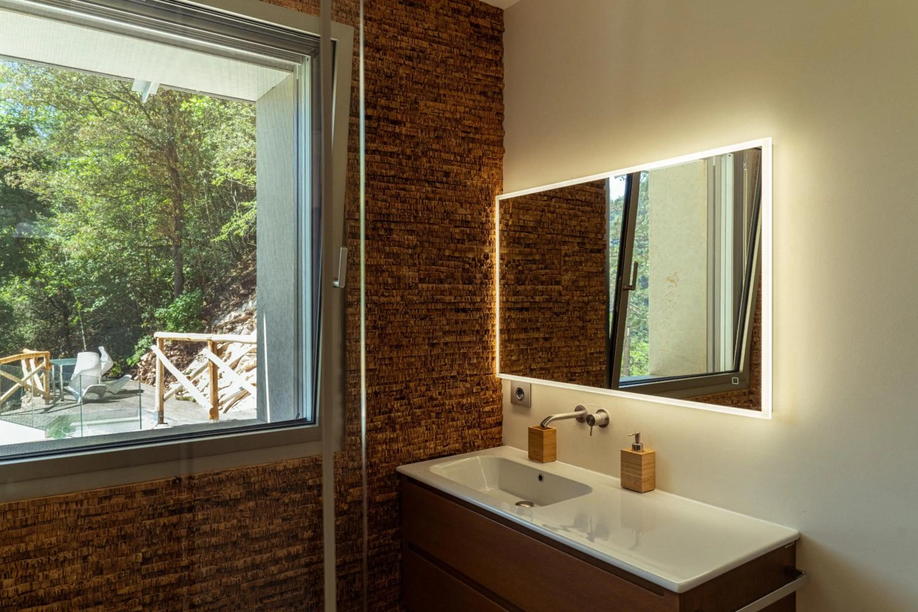 Bathroom in La Forestale Luxury Ecolodge B&B Primo Piano