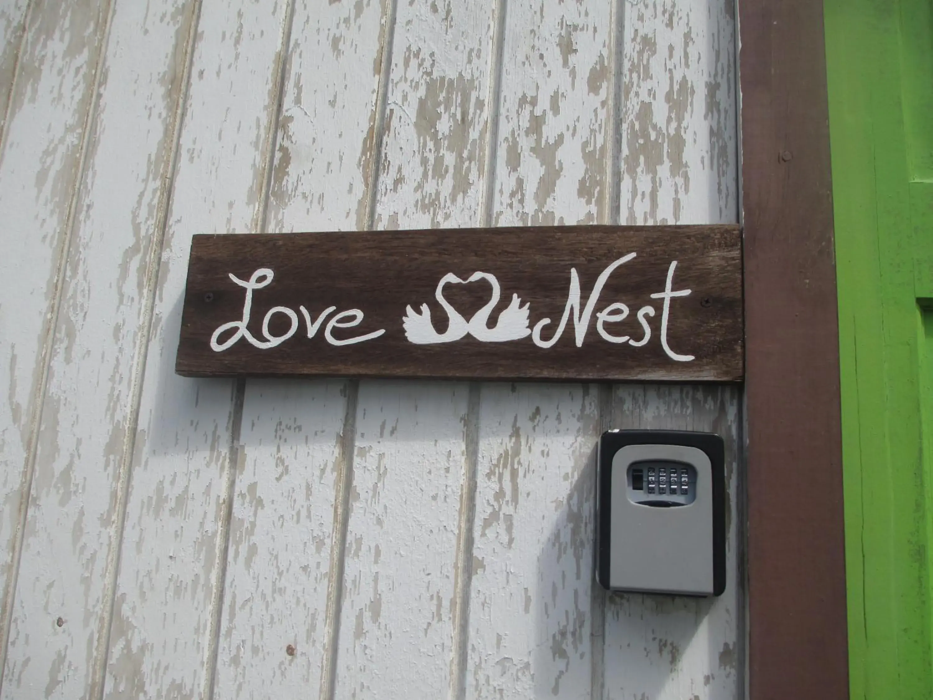 Property logo or sign in Kingsworth Bed and Breakfast Property logo or sign in Kingsworth Bed and Breakfast