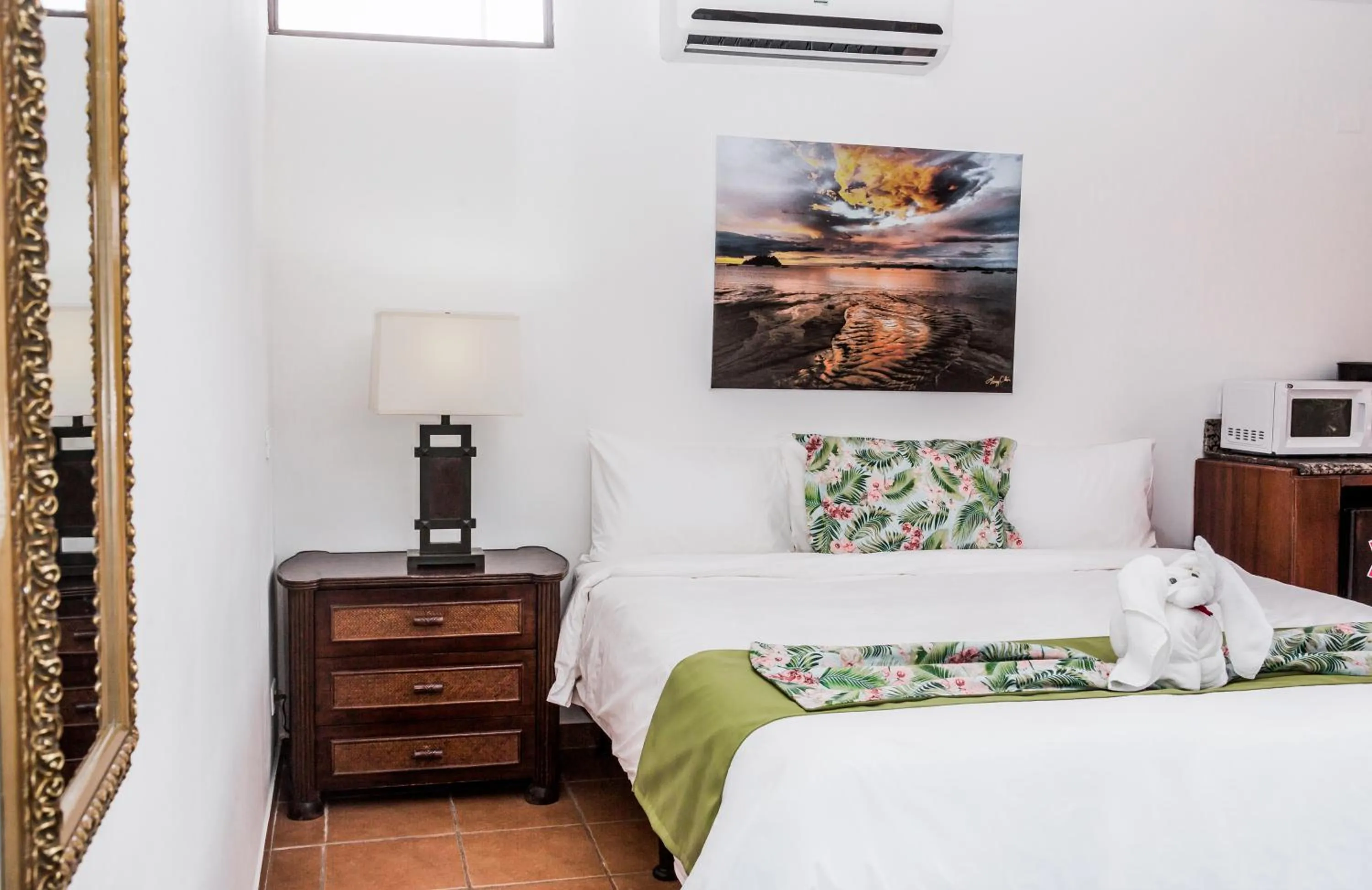 Bedroom, Bed in The Palms At Coco Beach