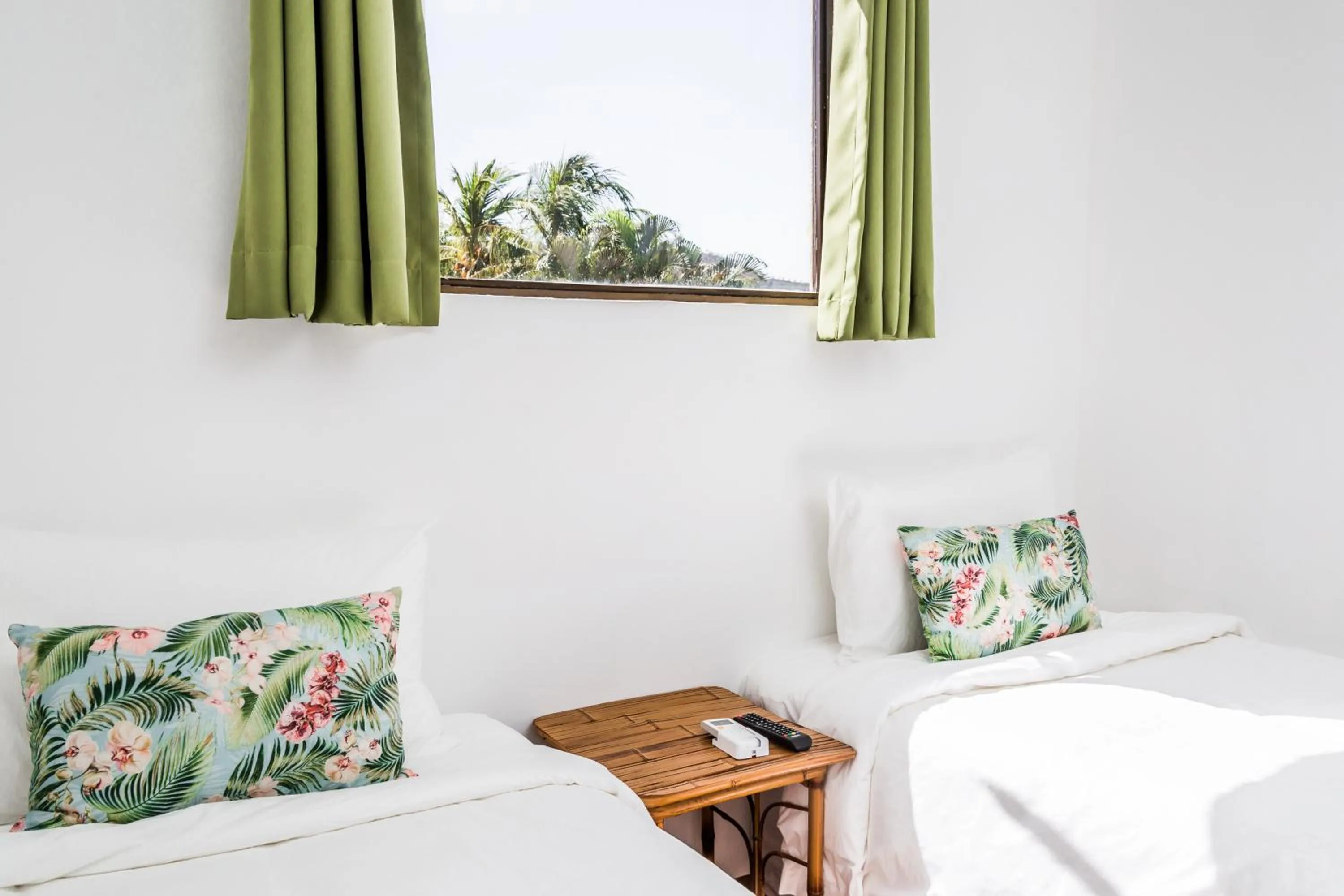 Bedroom, Bed in The Palms At Coco Beach