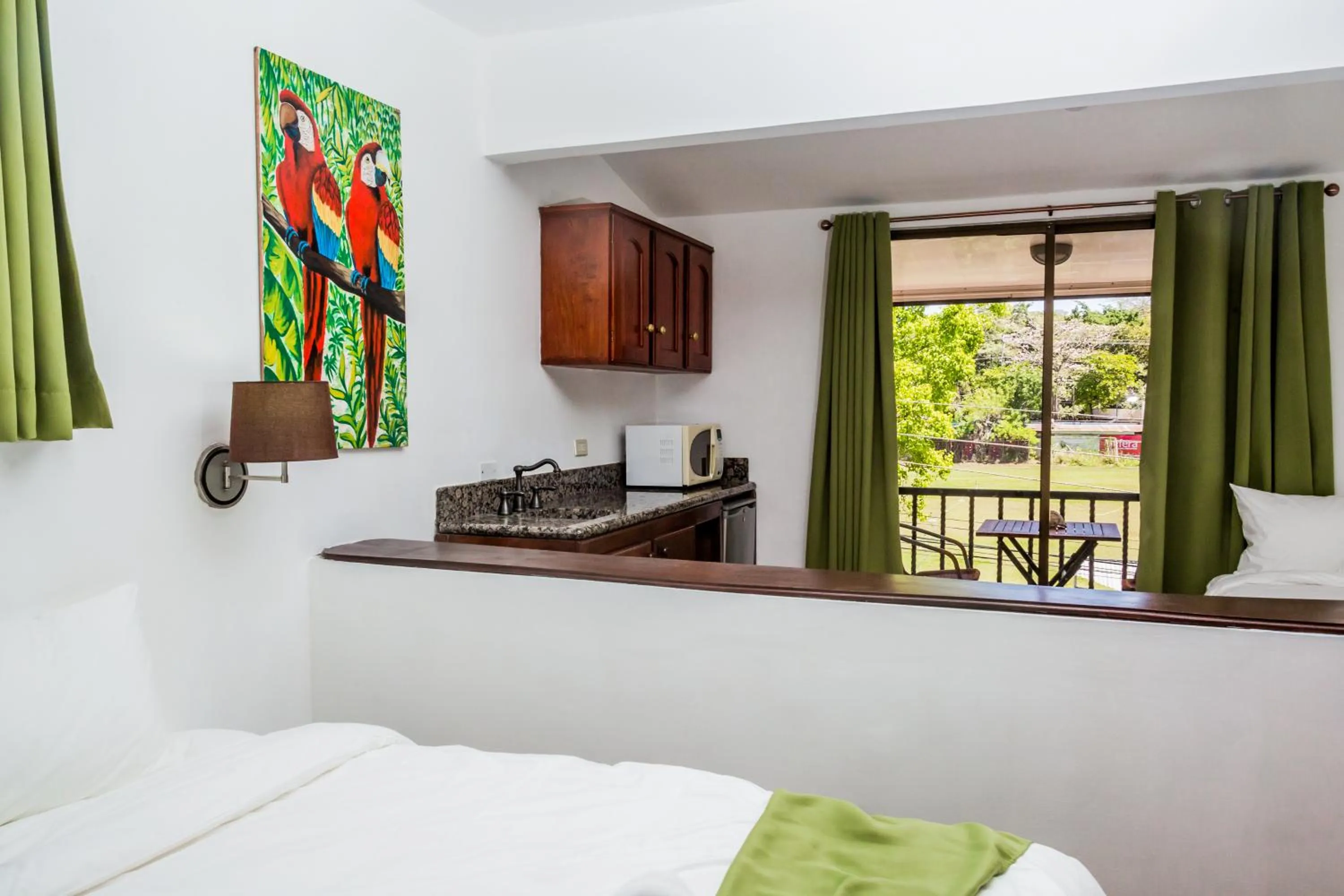 Bedroom, Bed in The Palms At Coco Beach