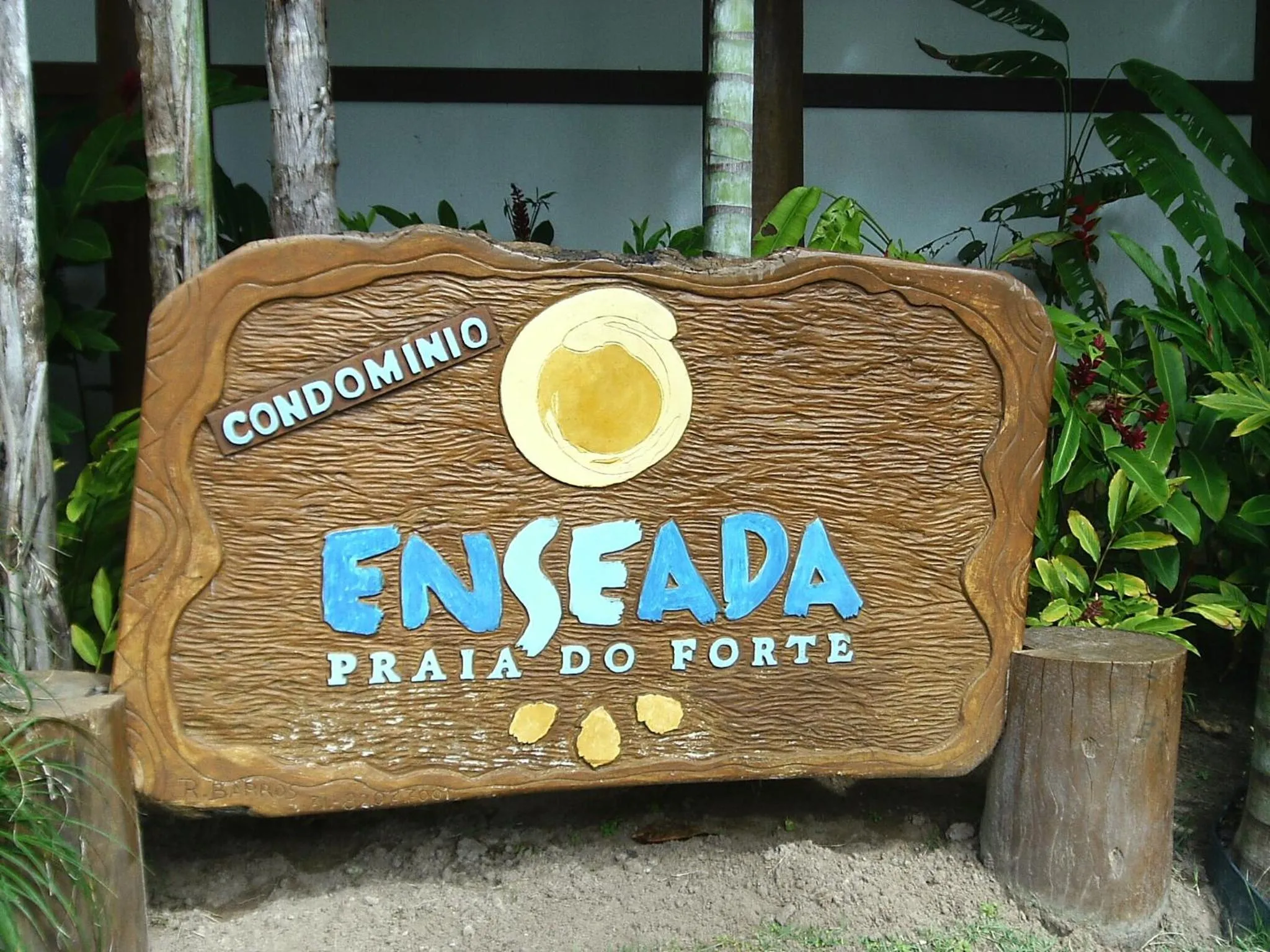 Property logo or sign in Apartamento Enseada Praia do Forte