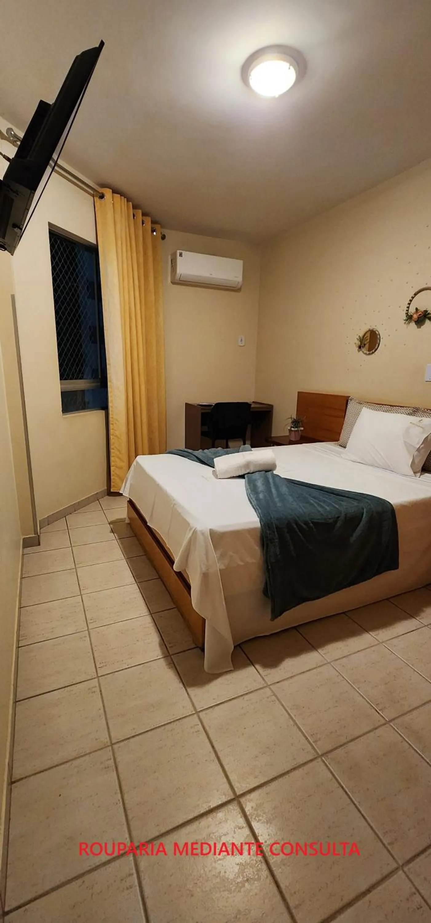 Photo of the whole room, Bed in Prive das Thermas - 301B