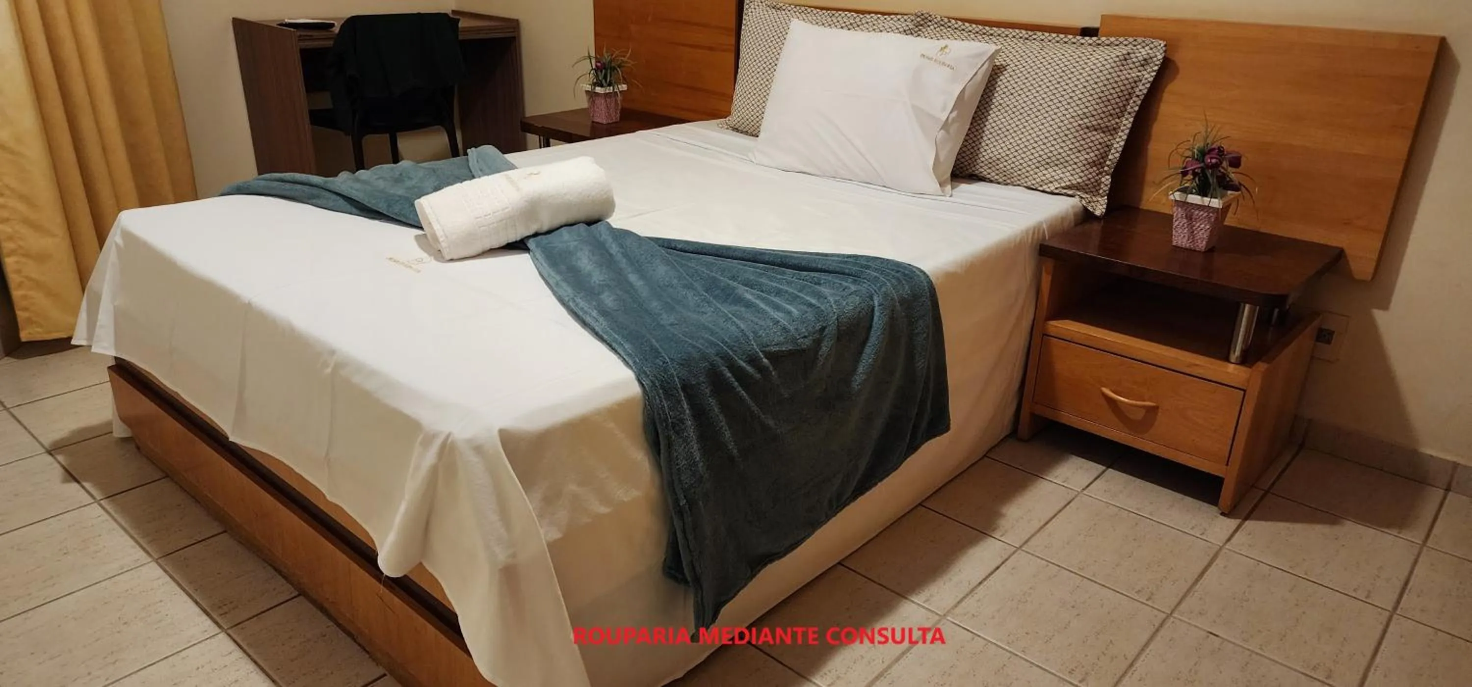 Photo of the whole room, Bed in Prive das Thermas - 301B