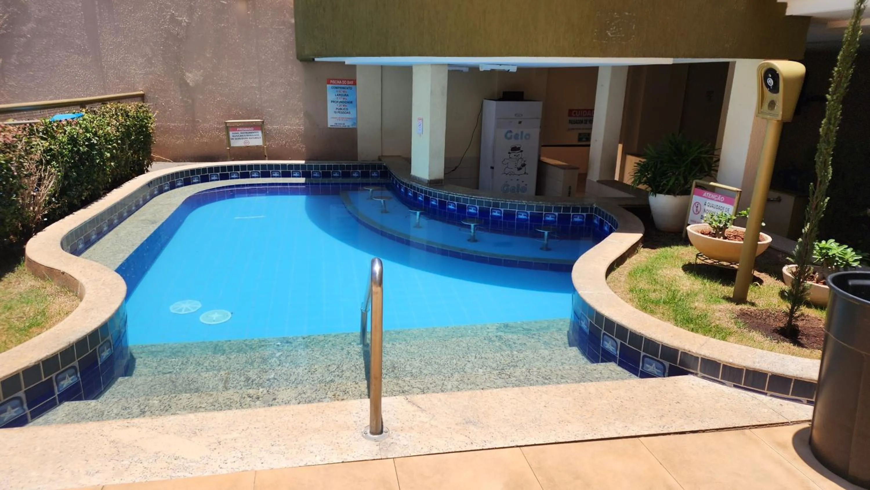 Swimming pool in Prive das Thermas - 301B