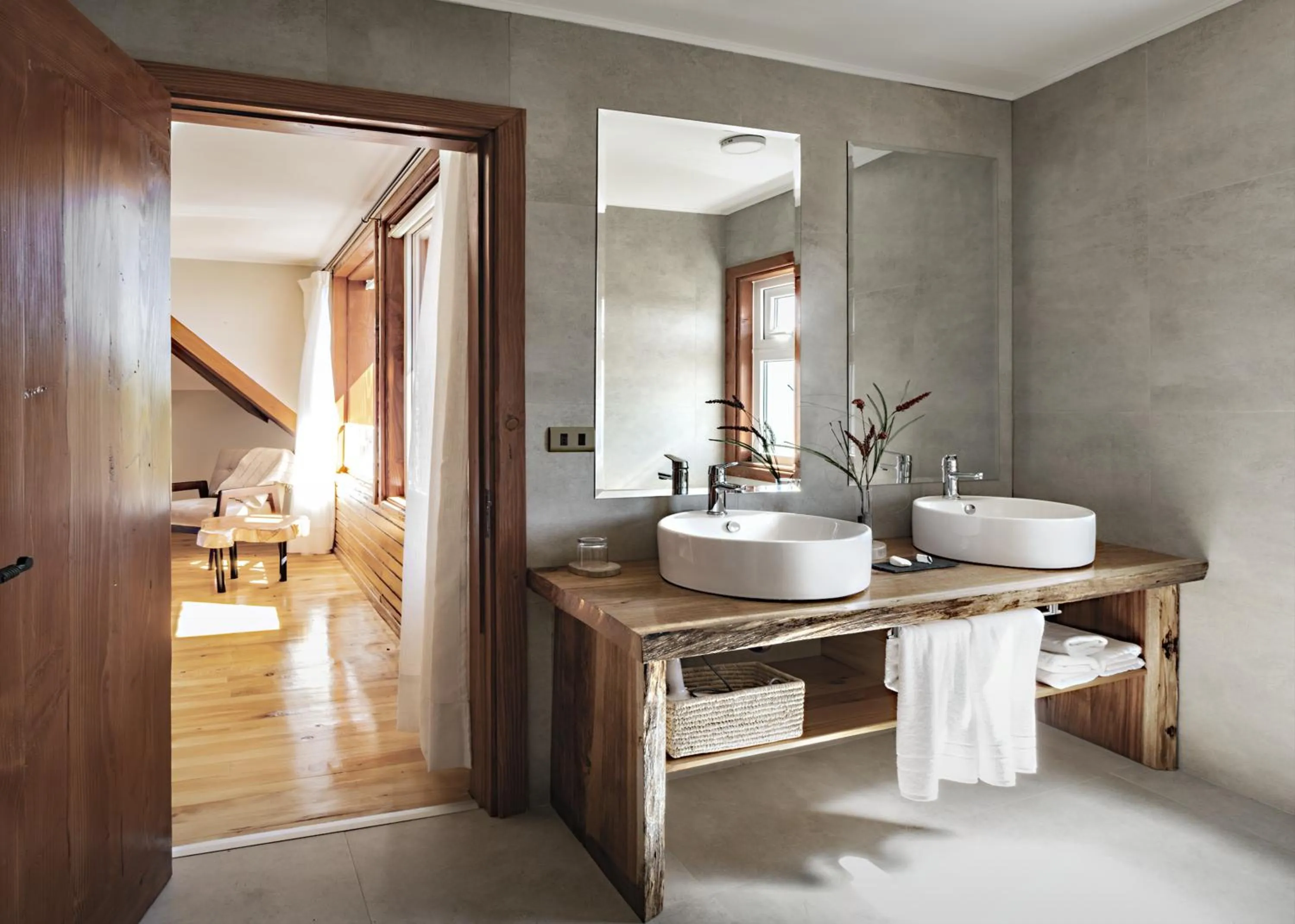 Bathroom in Das Dorf Hotel