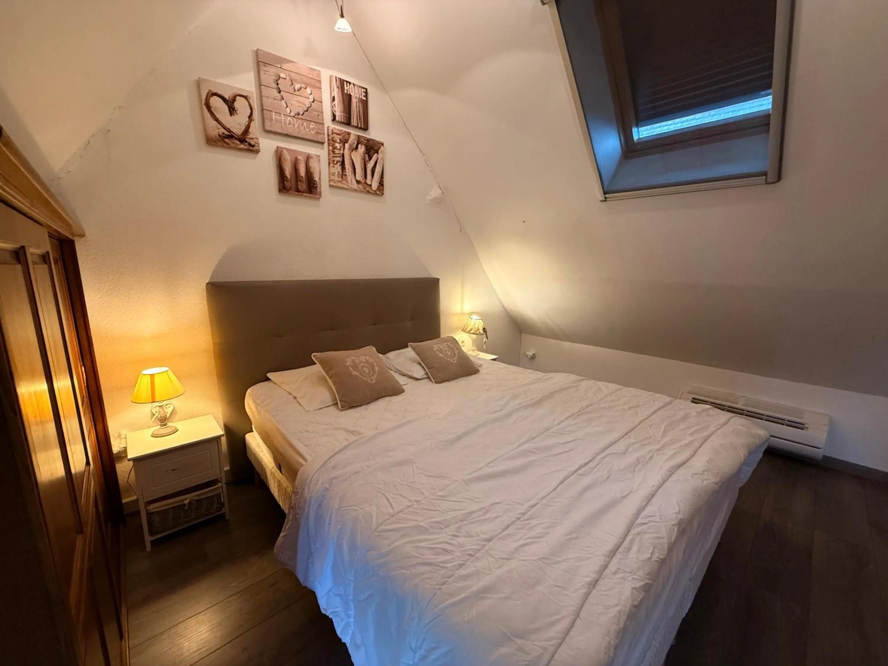 Bed in Gîte de groupe La Chapinière 7 min ZooParc Beauval