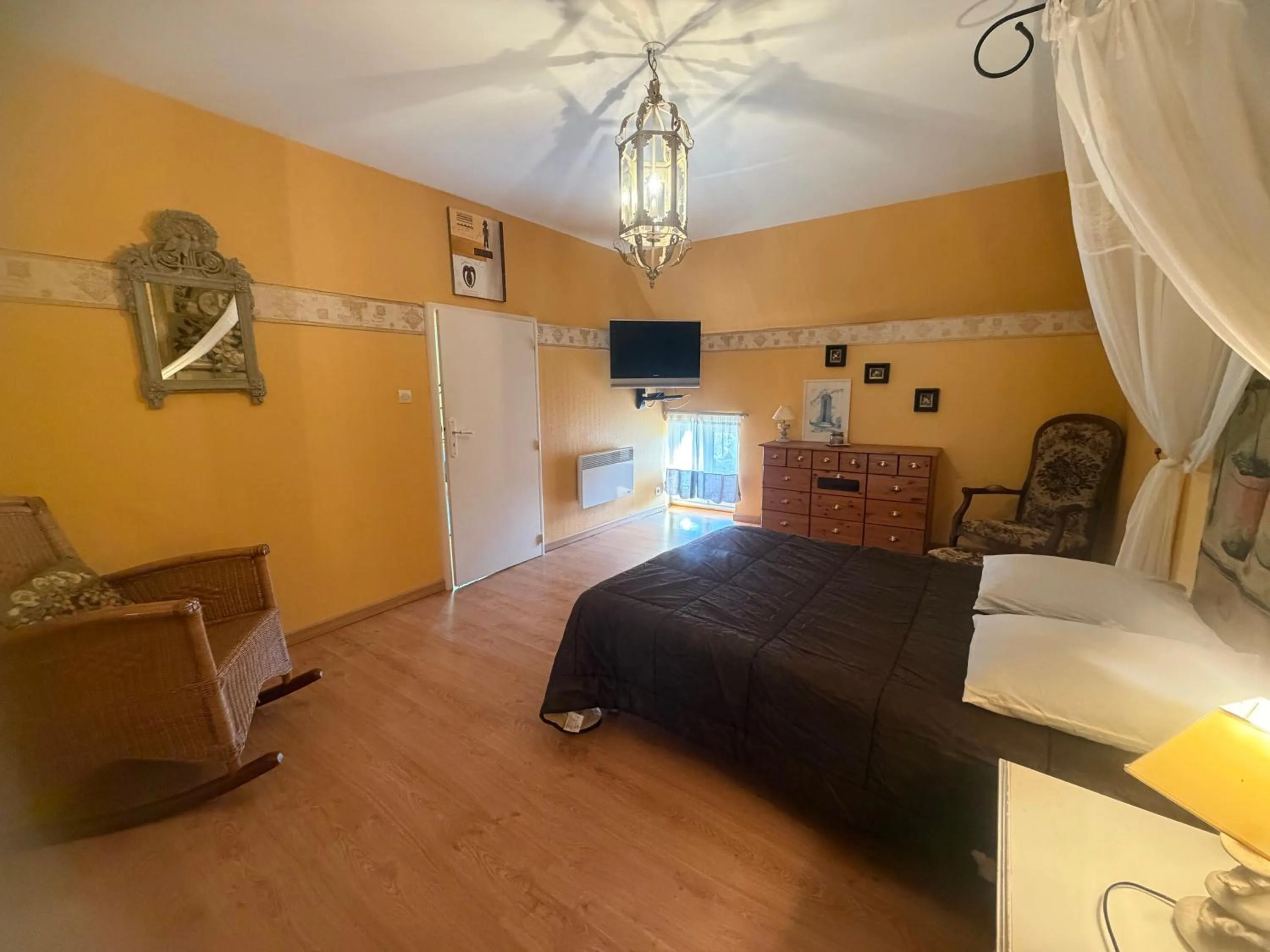 Bed in Gîte de groupe La Chapinière 7 min ZooParc Beauval