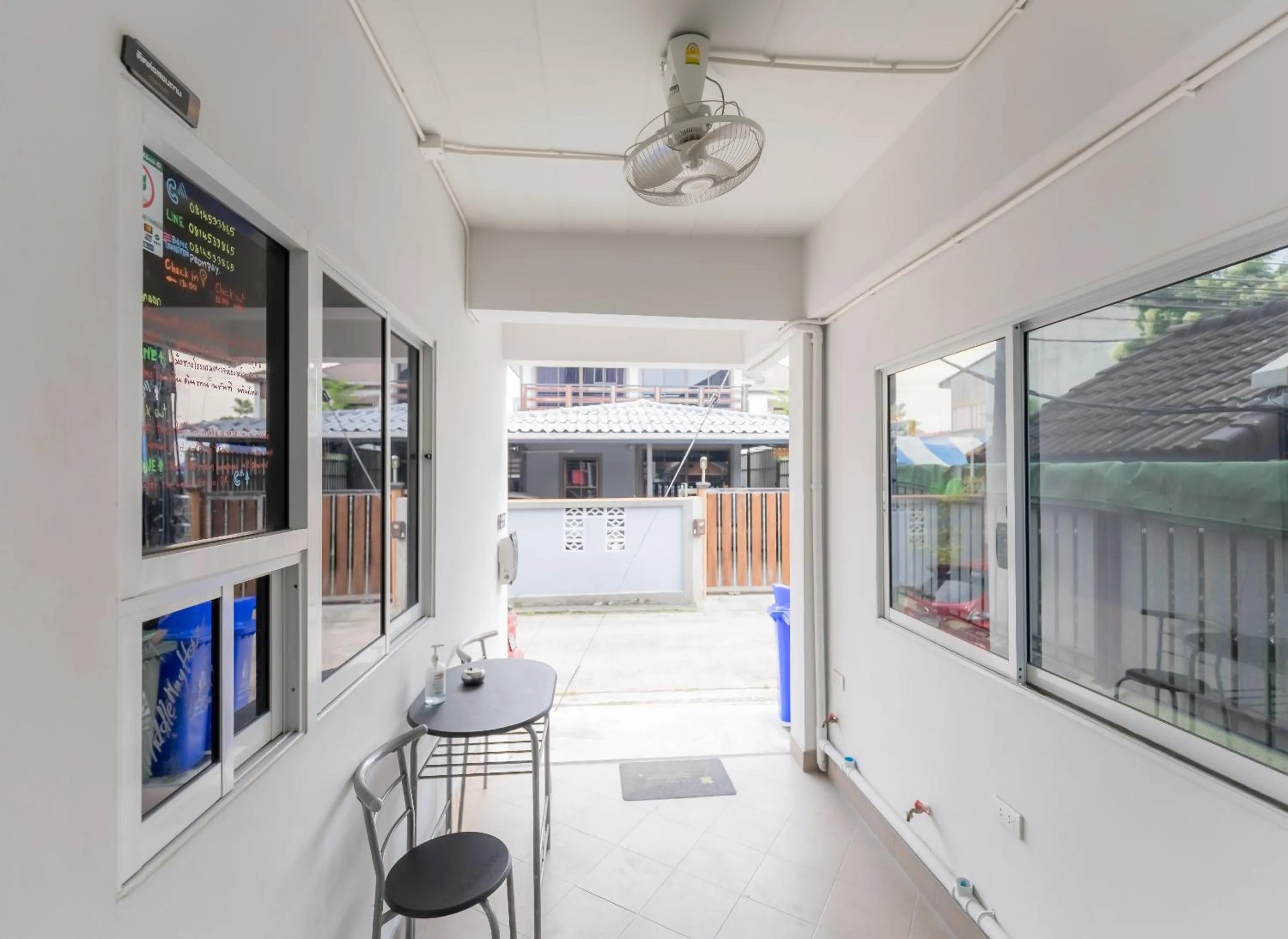 Balcony/Terrace in MiddleWay House Bangkok