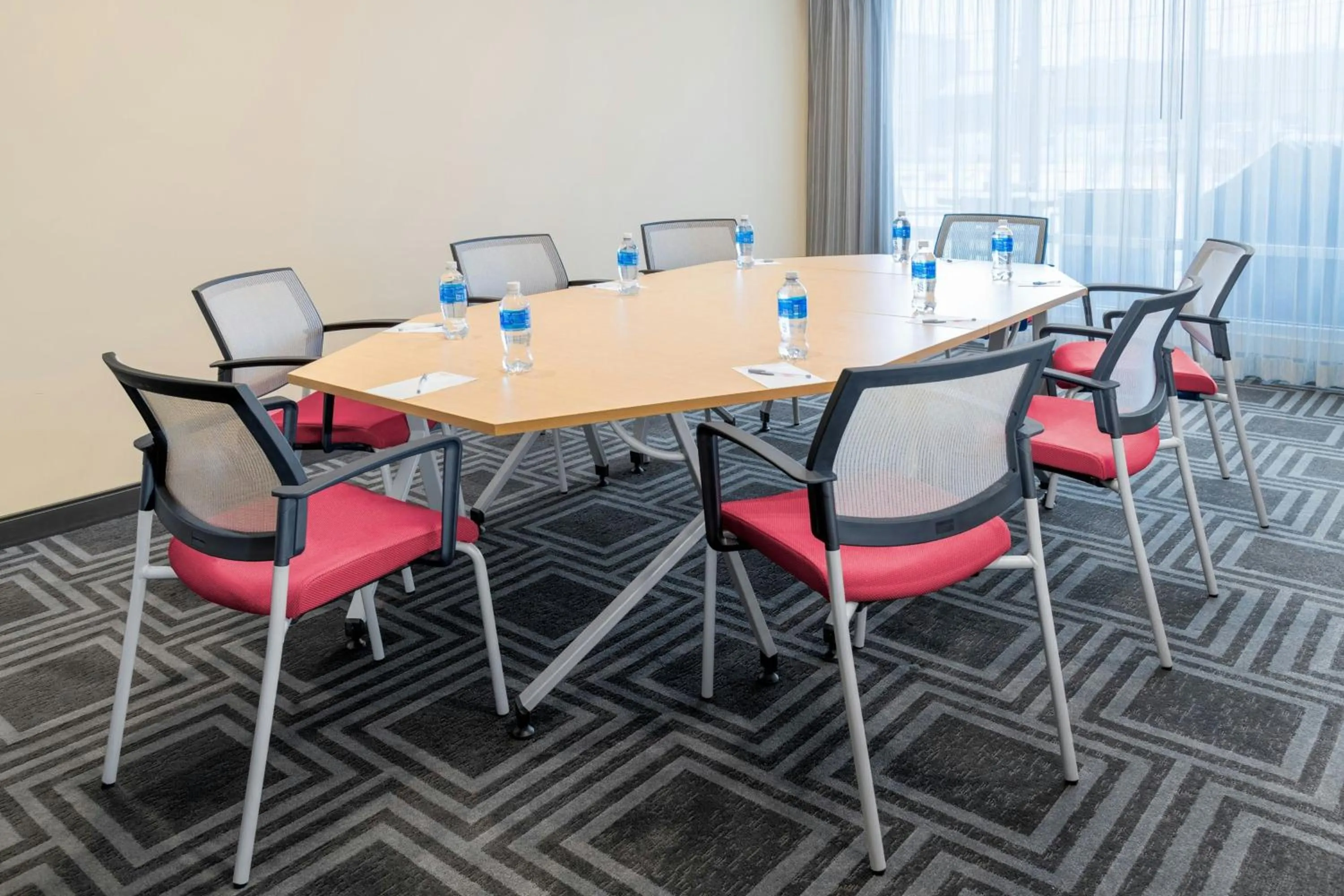 Meeting/conference room in TownePlace Suites by Marriott Detroit Allen Park