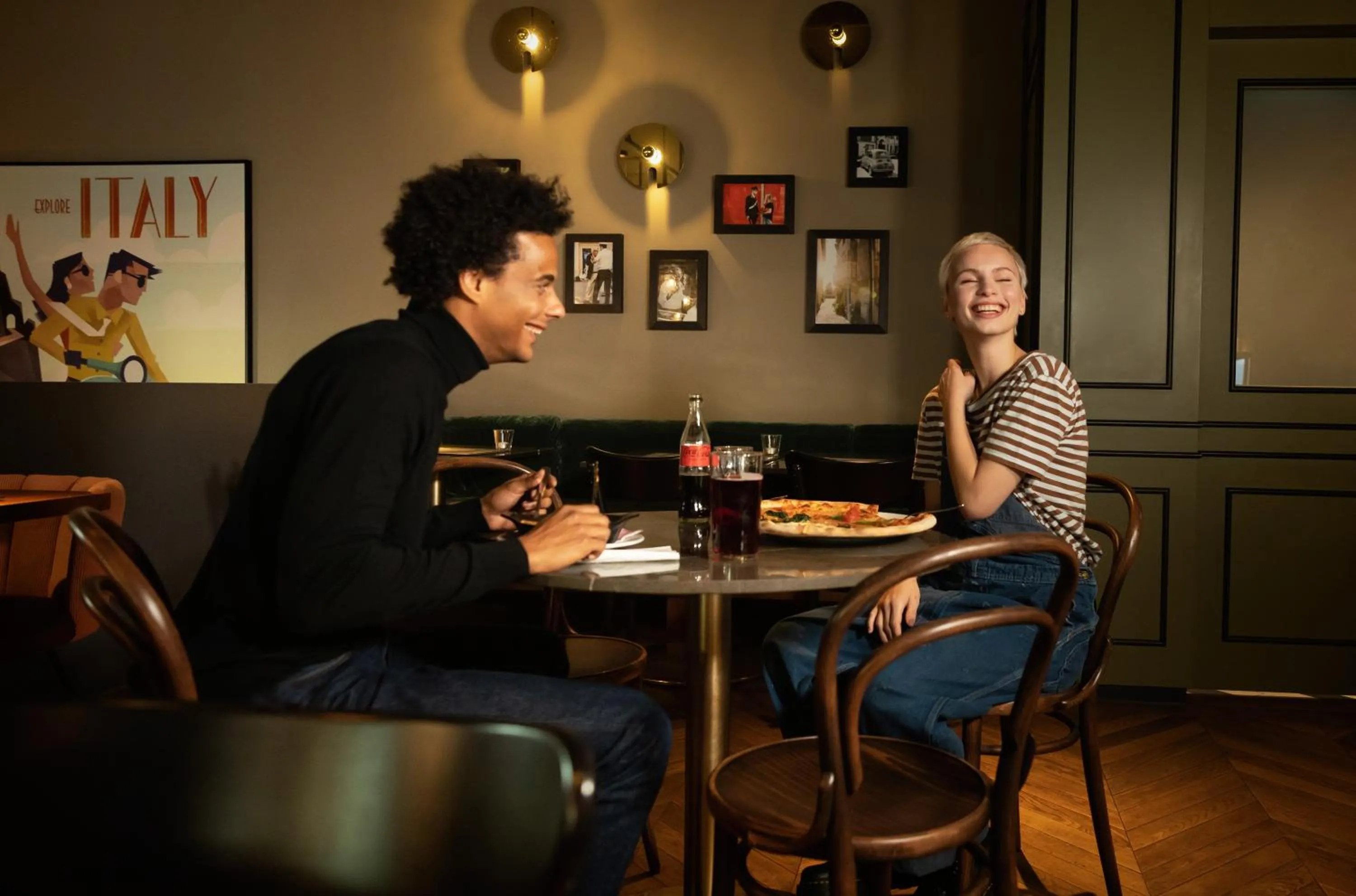 Restaurant/places to eat in MIANO Hotel & Bar