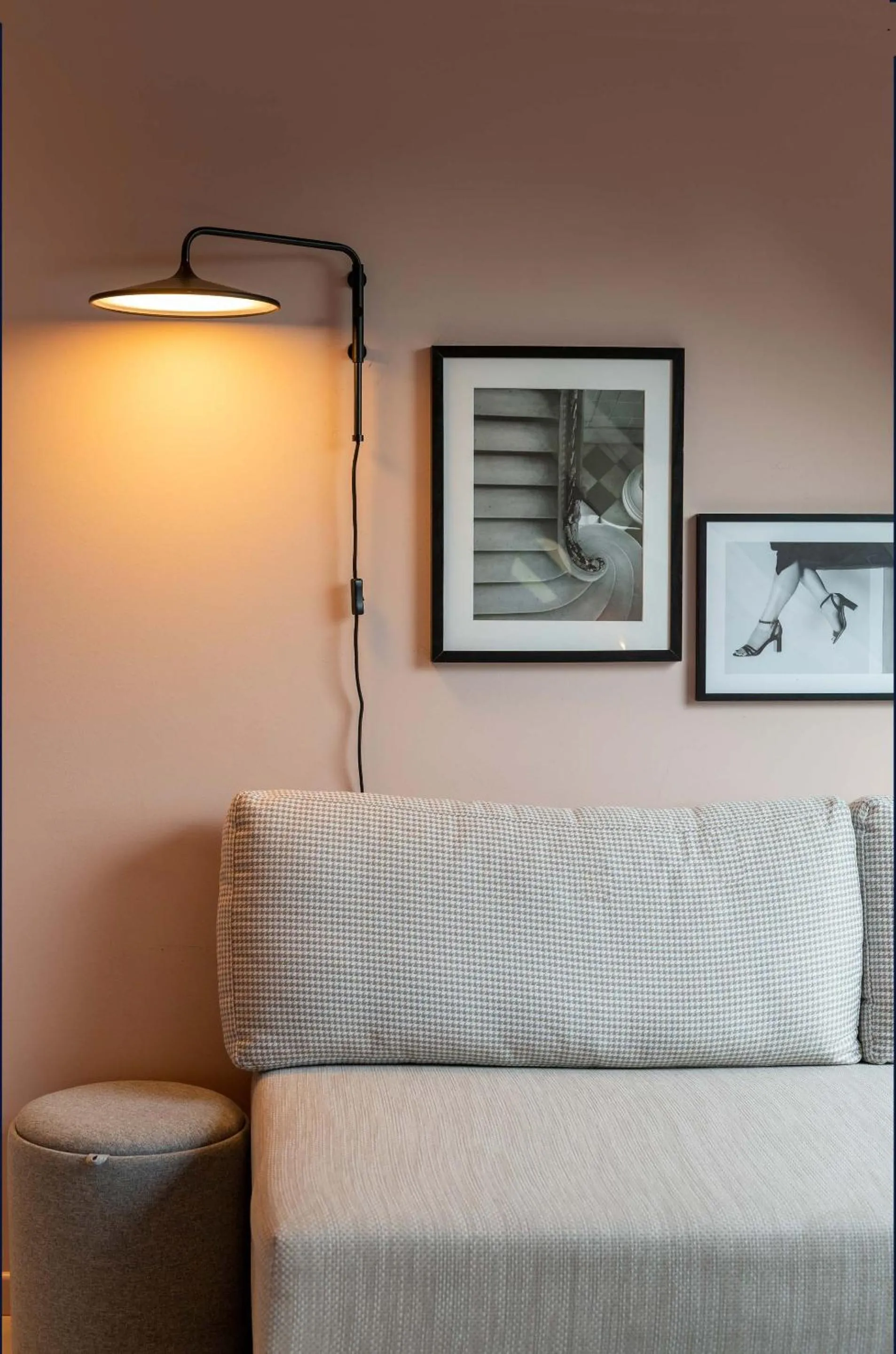 Decorative detail in Hotel Miano by Limehome