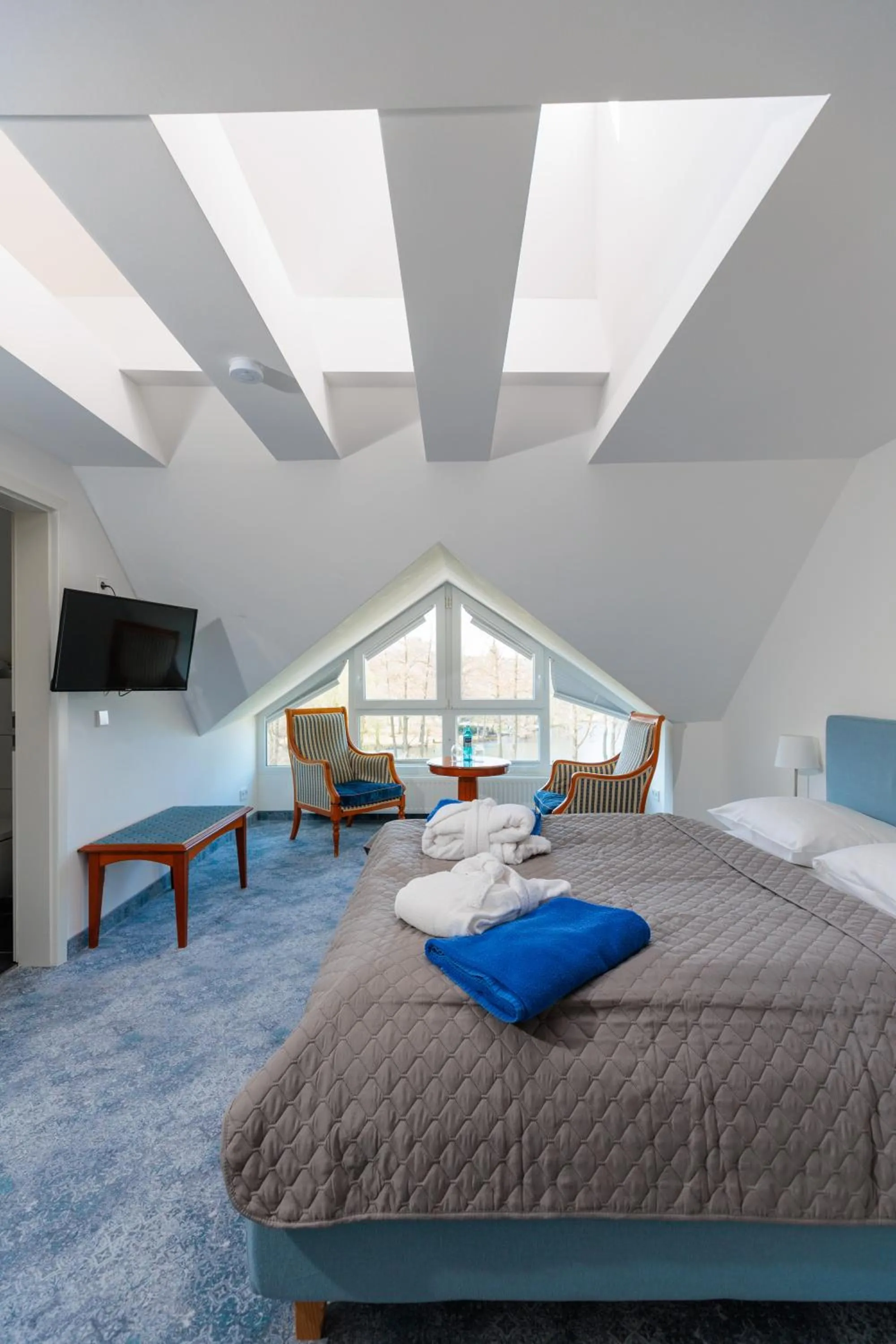 Bedroom, Bed in Residenz Seehotel Berlin Brandenburg