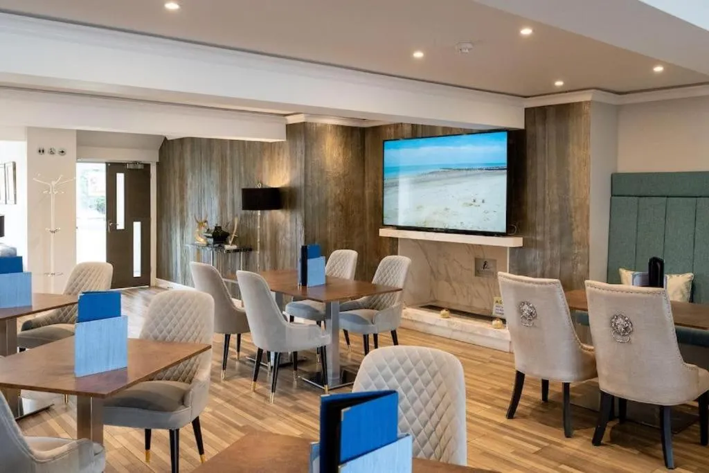 Lounge or bar in Kingfisher Hotel, Golf and Country Club