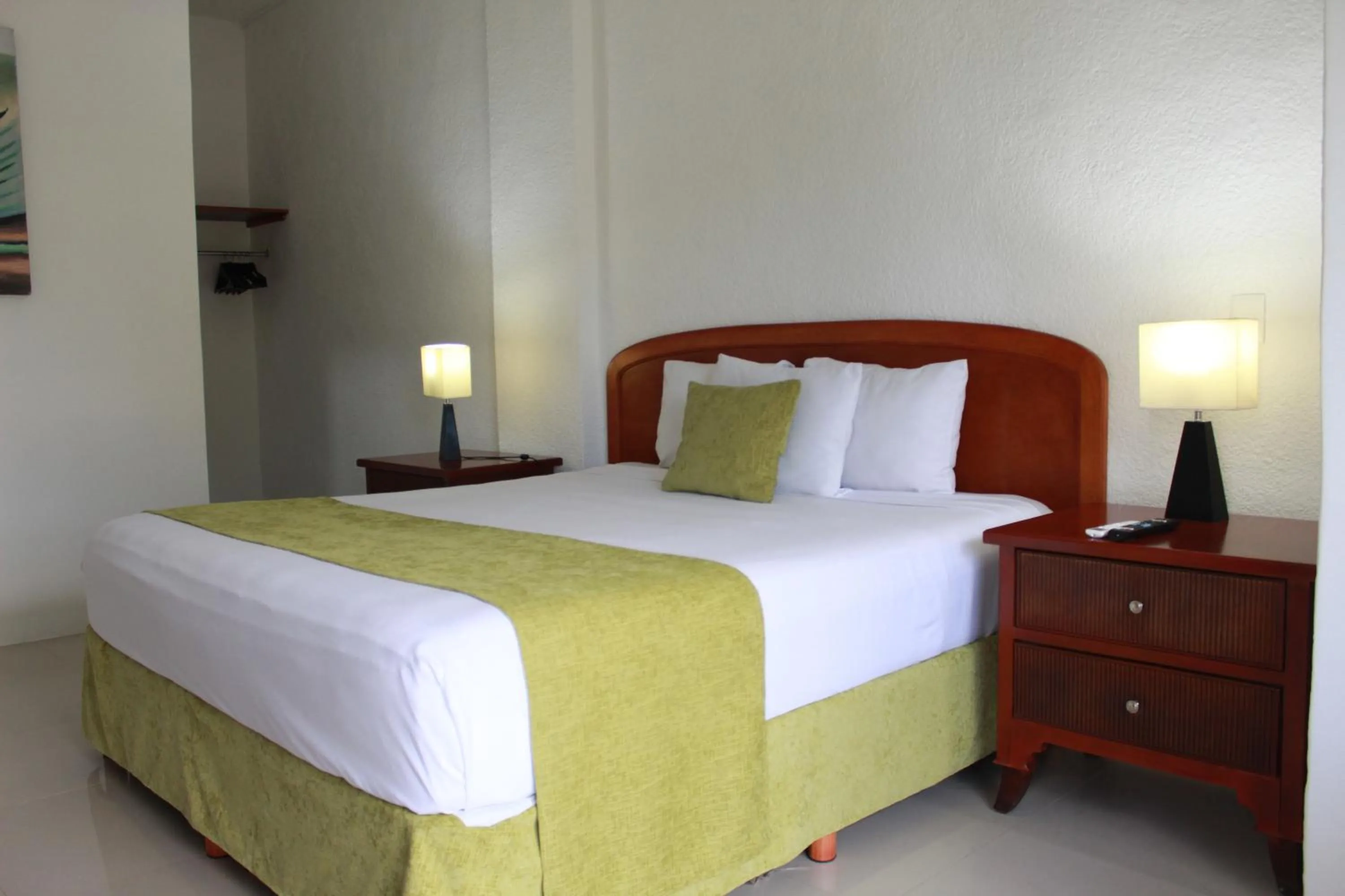 Bedroom, Bed in Hotel Green 16