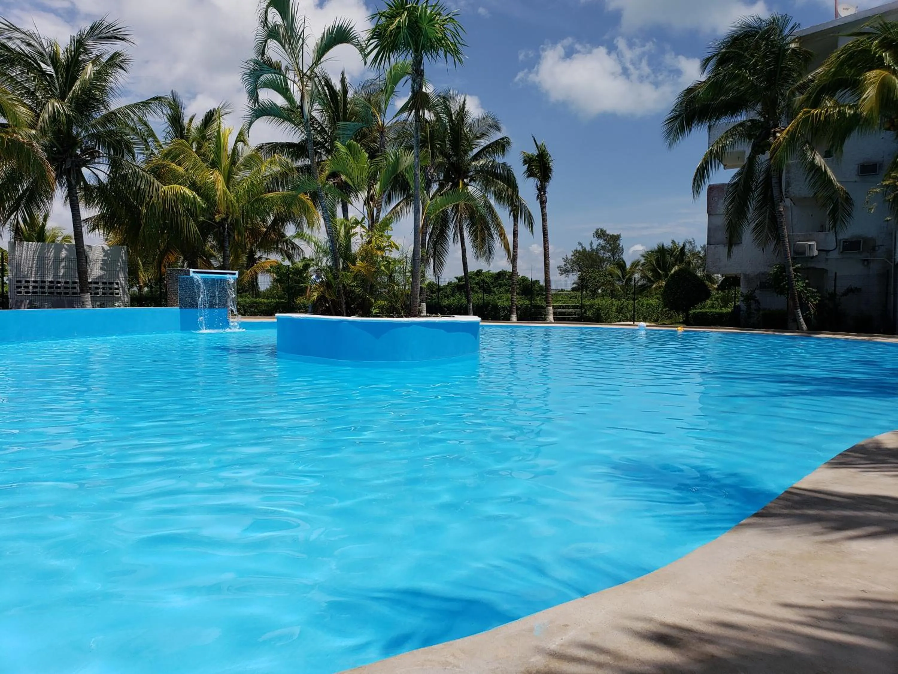 Swimming pool in Hotel Green 16
