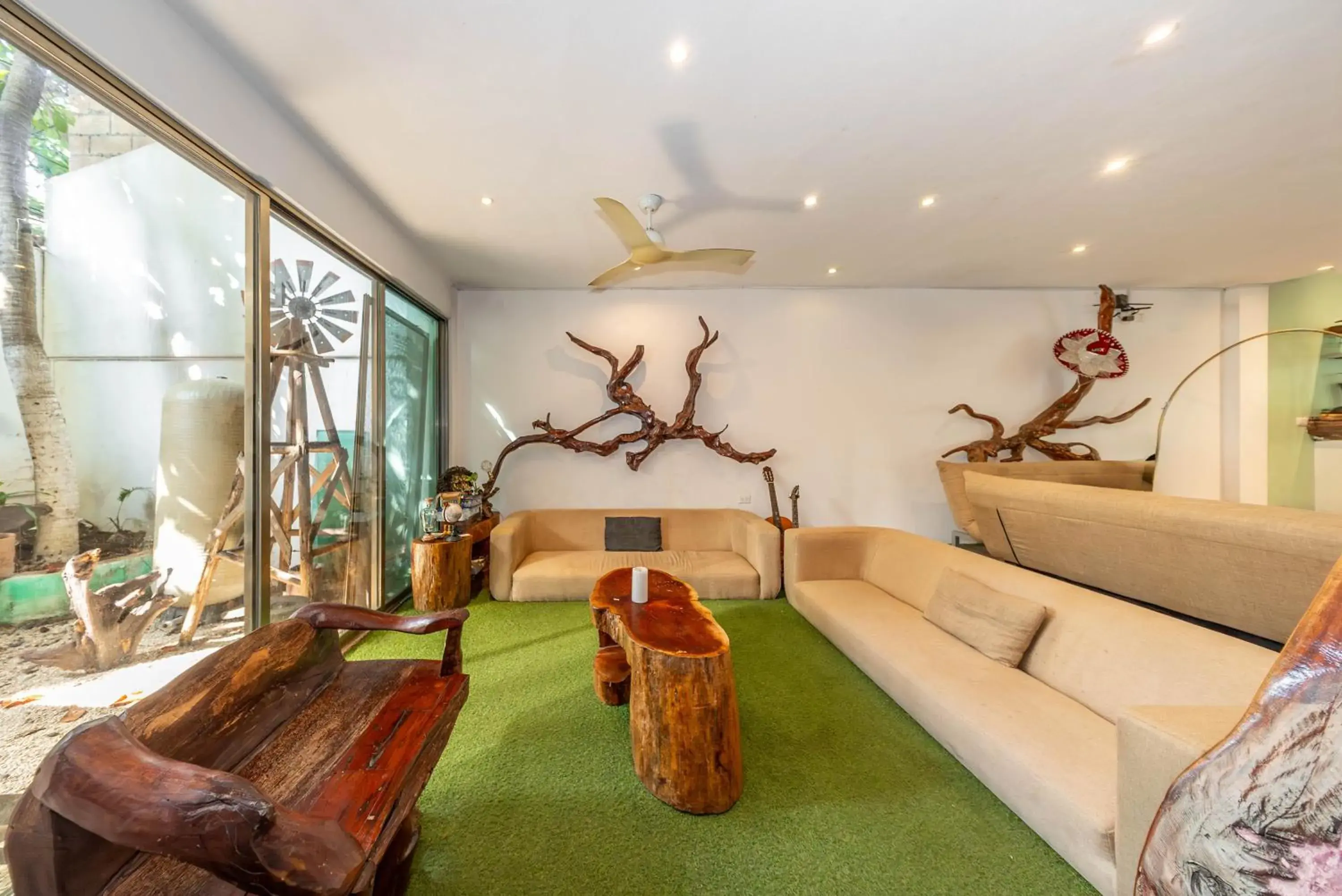 Living room in The Green Village Boutique Hotel Living room in The Green Village Boutique Hotel