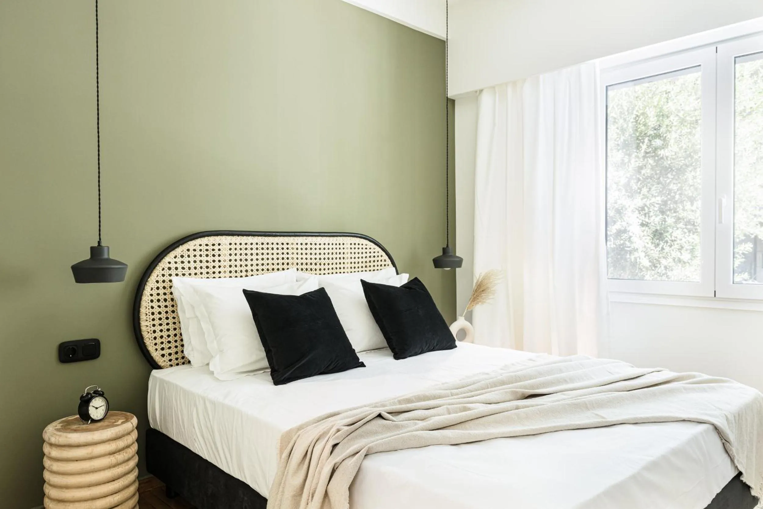 Serene 1 BR Apartment in Koukaki by UPSTREET