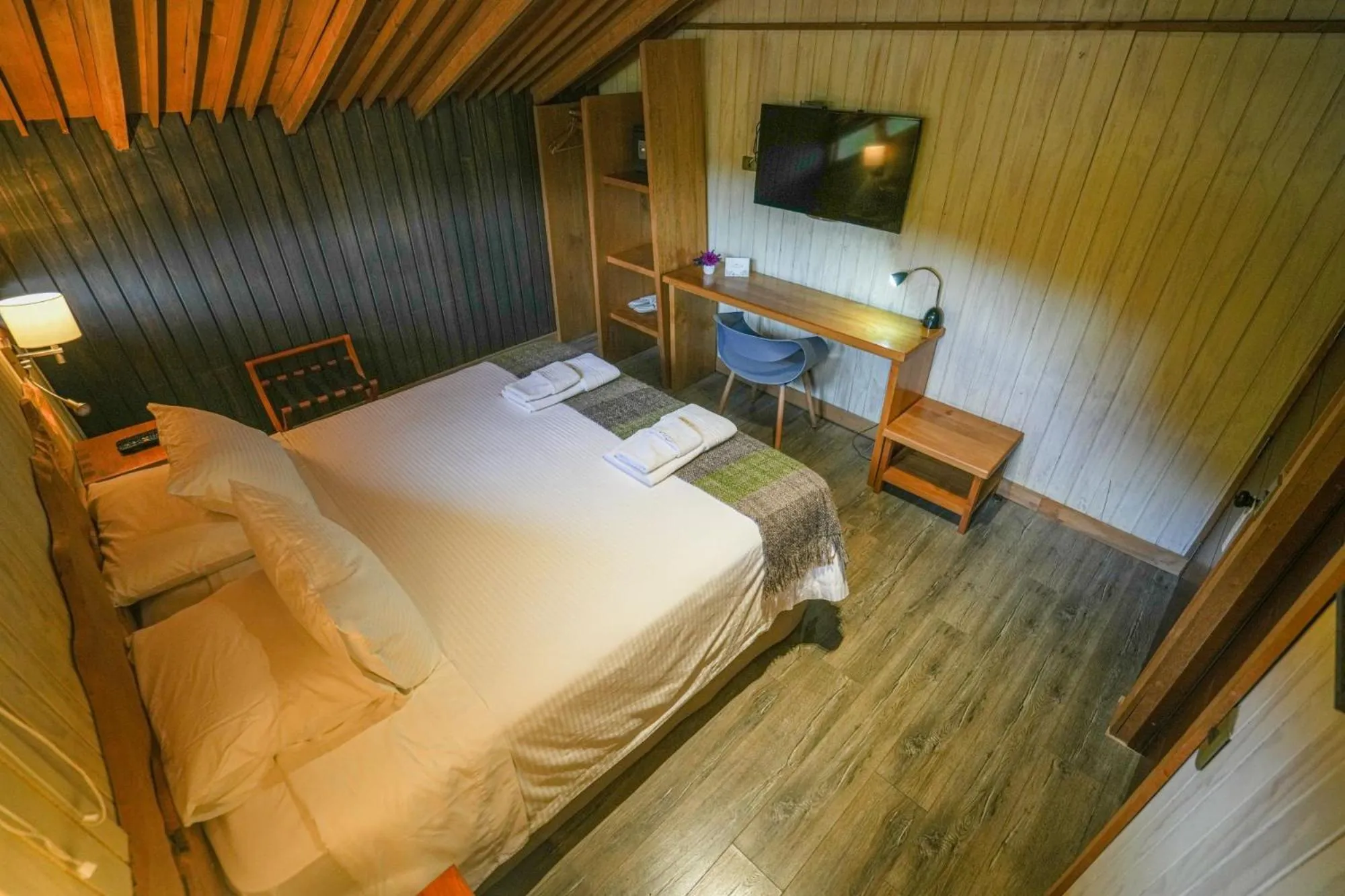 Bedroom, Bed in Alto Melimoyu Hotel & Patagonia