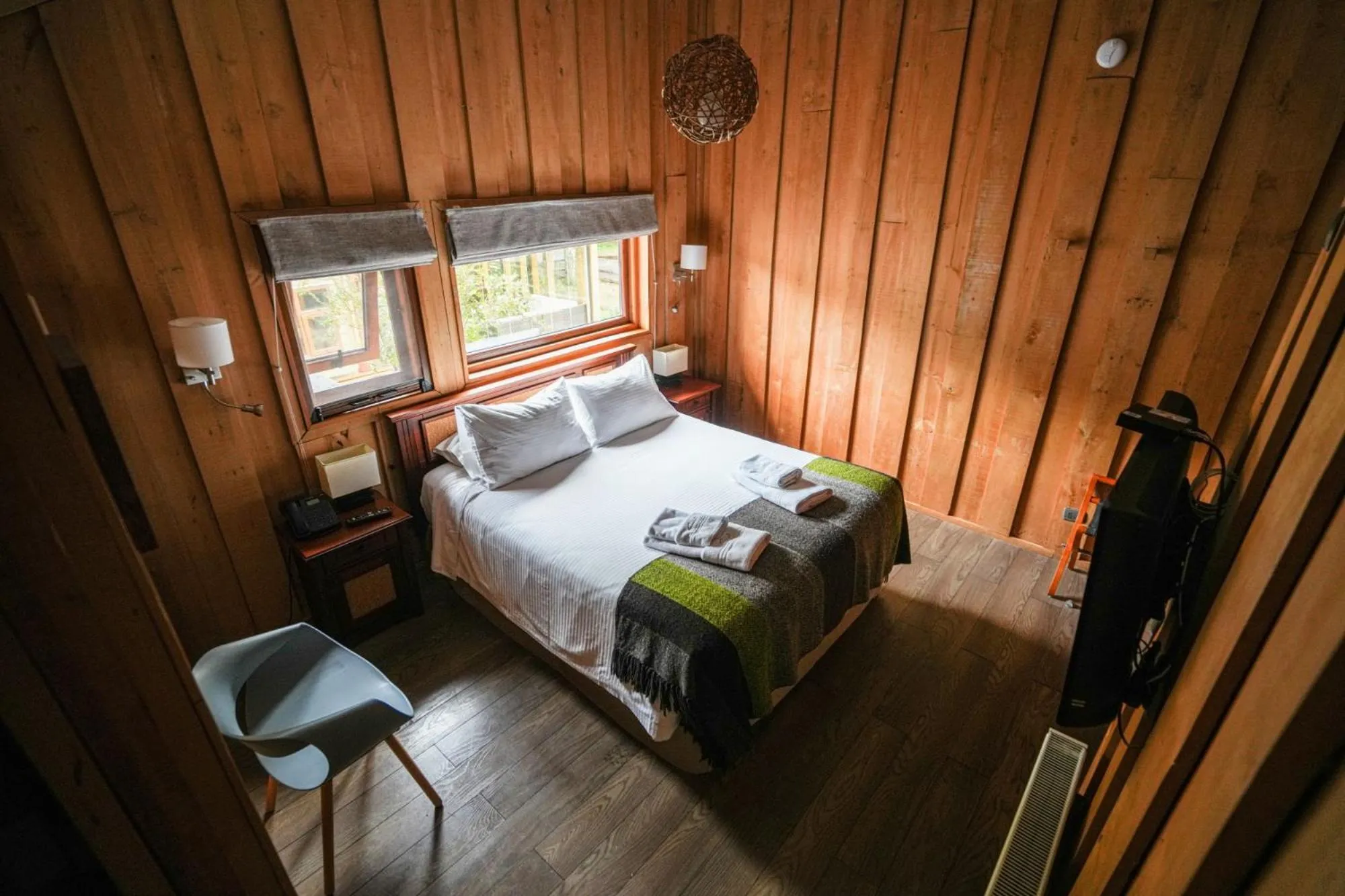 Bedroom, Bed in Alto Melimoyu Hotel & Patagonia