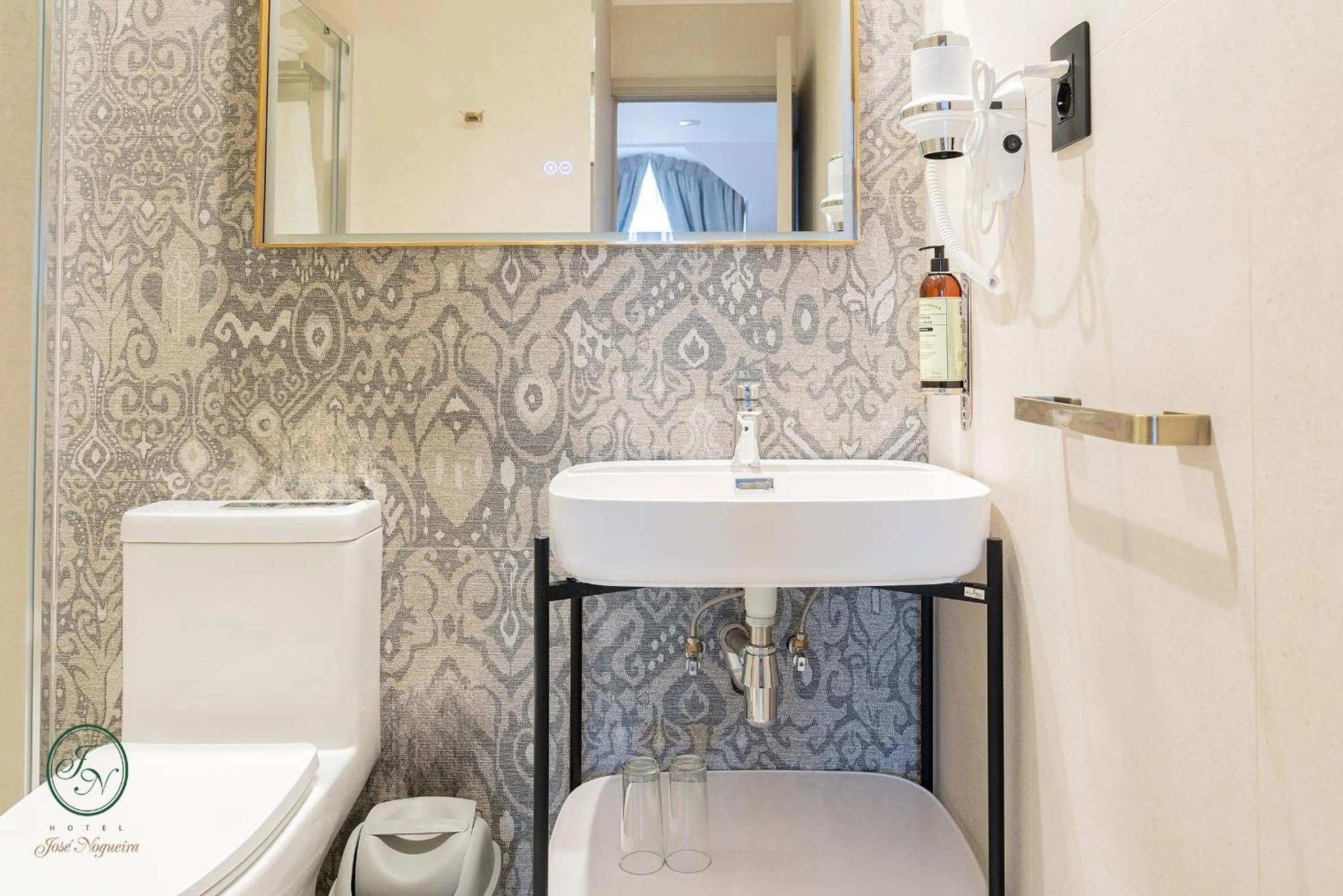 Bathroom in Hotel José Nogueira