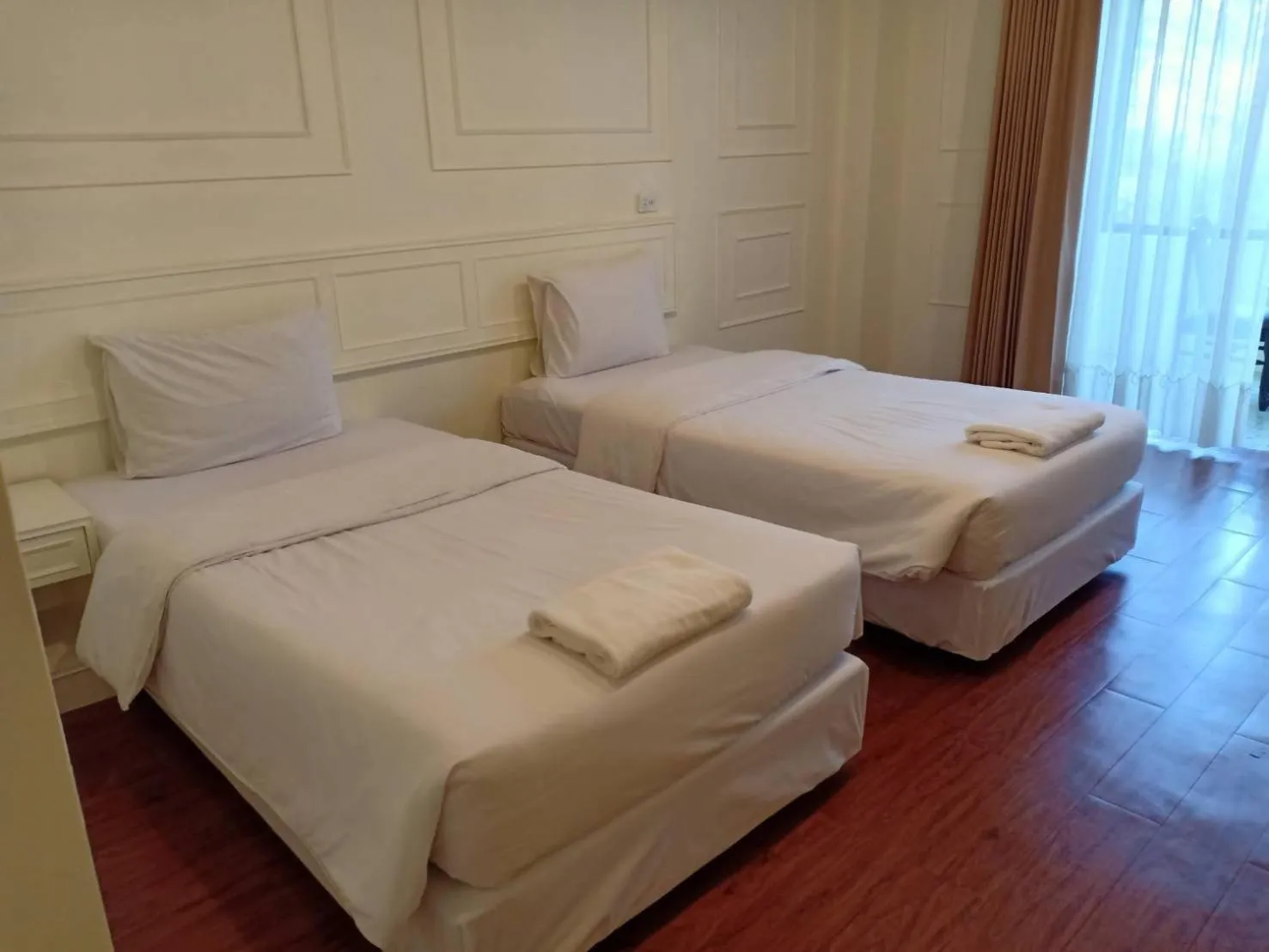 Bed in Golden Dragon Resort