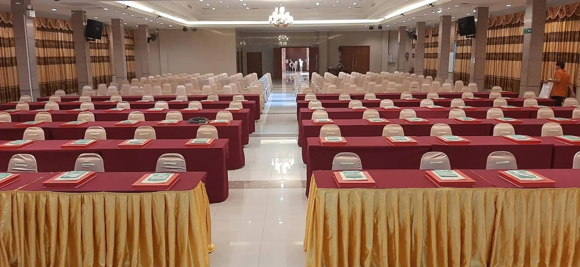 Golden Dragon Resort