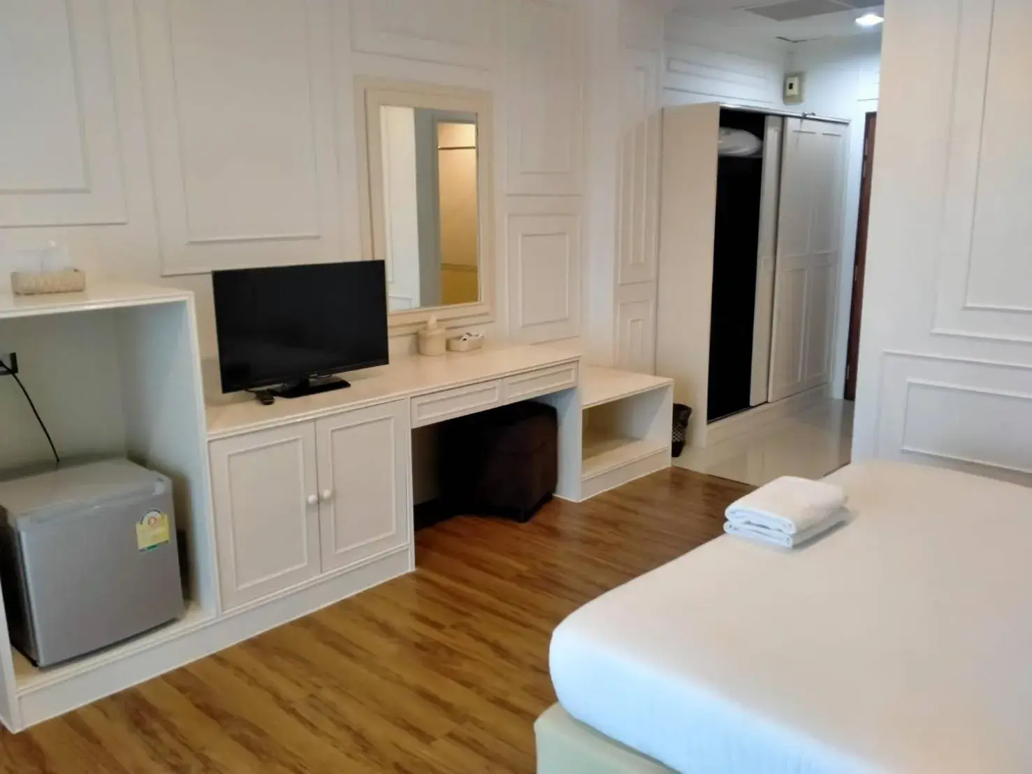 Bed in Golden Dragon Resort Bed in Golden Dragon Resort