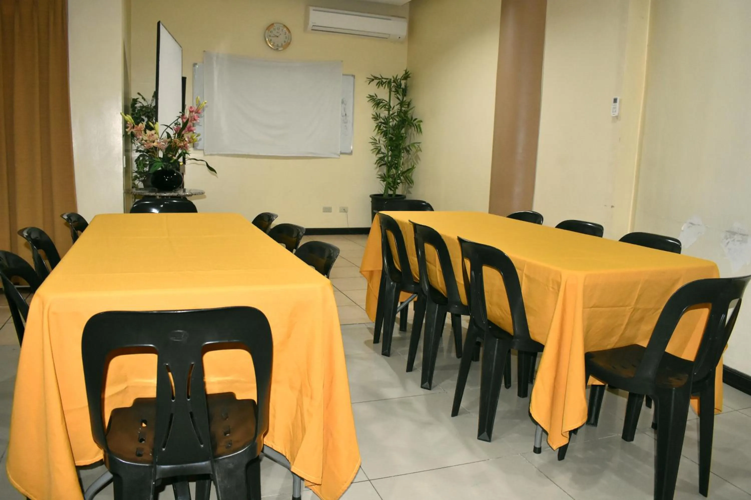 Meeting/conference room in Hotel Nicanor
