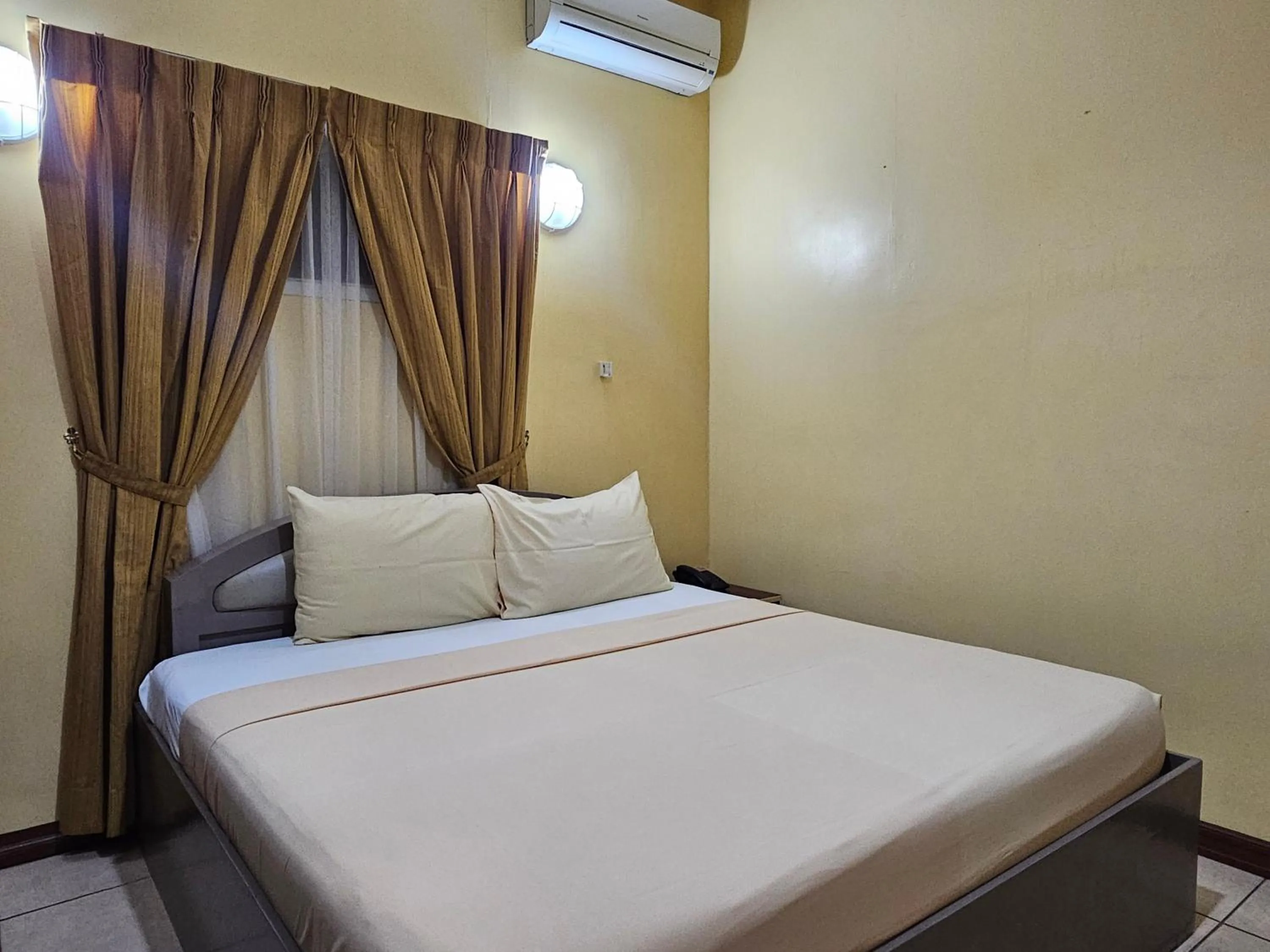 Bed in Hotel Nicanor