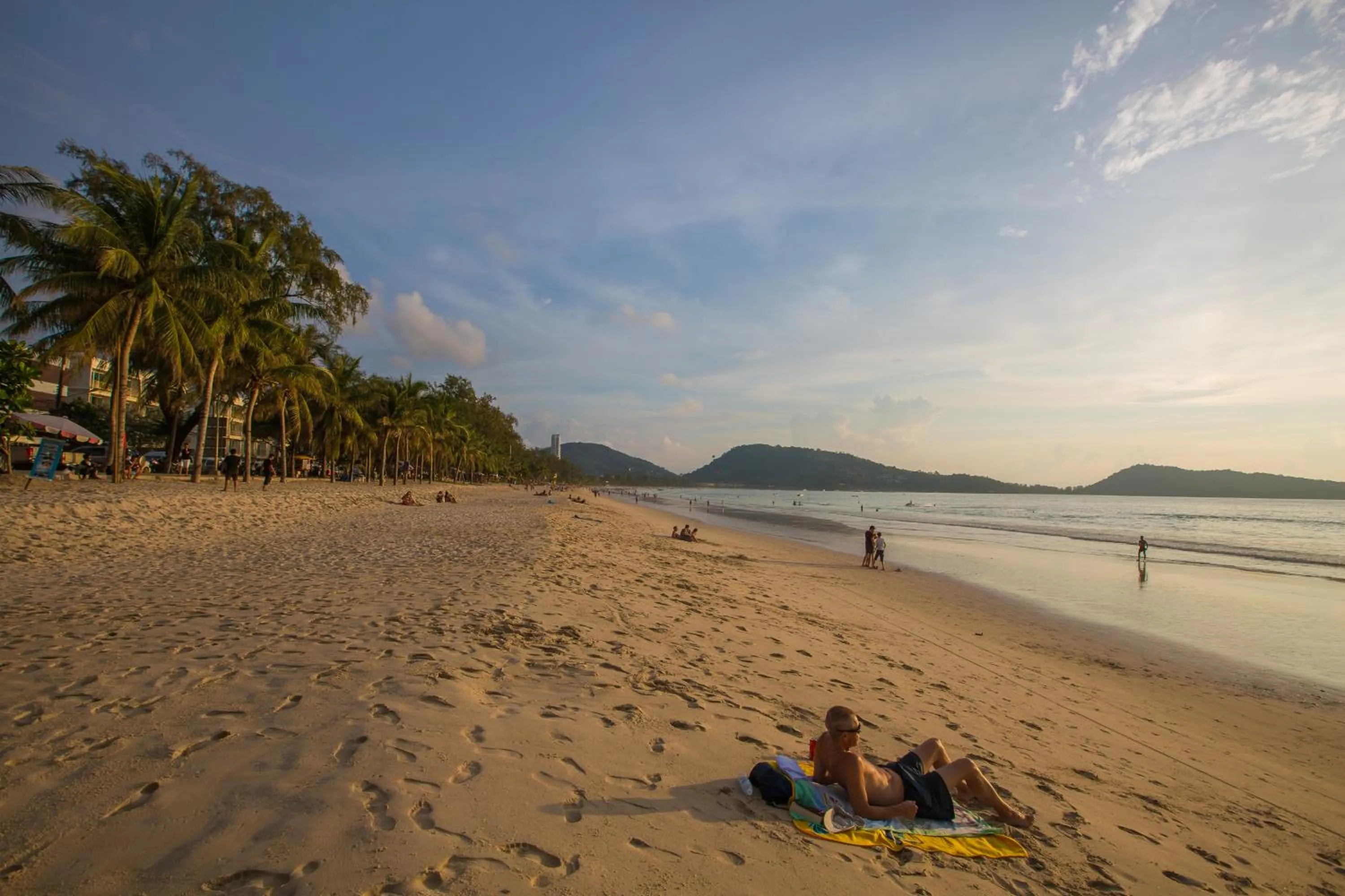 Beach in Magnific Patong