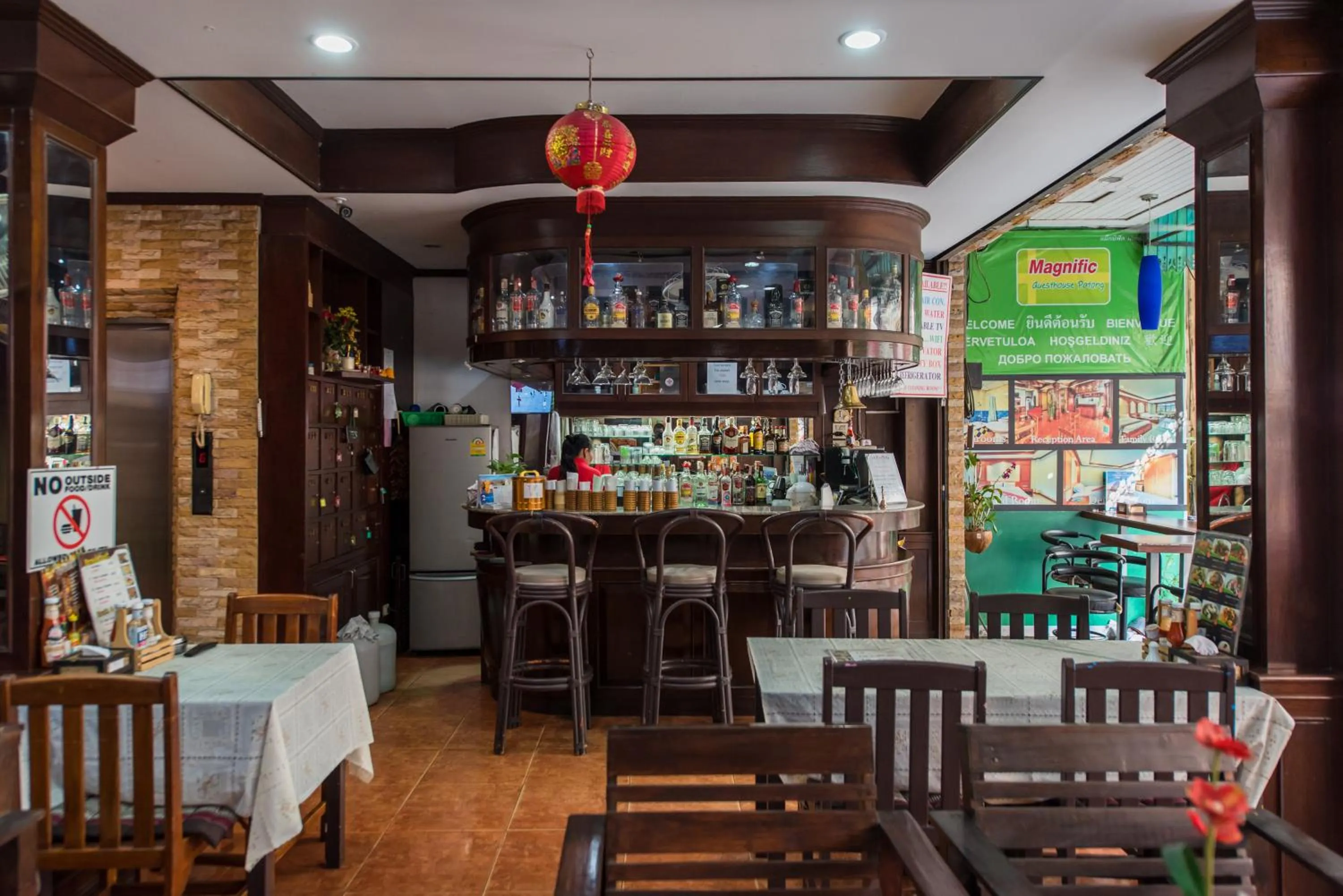 Restaurant/places to eat in Magnific Patong