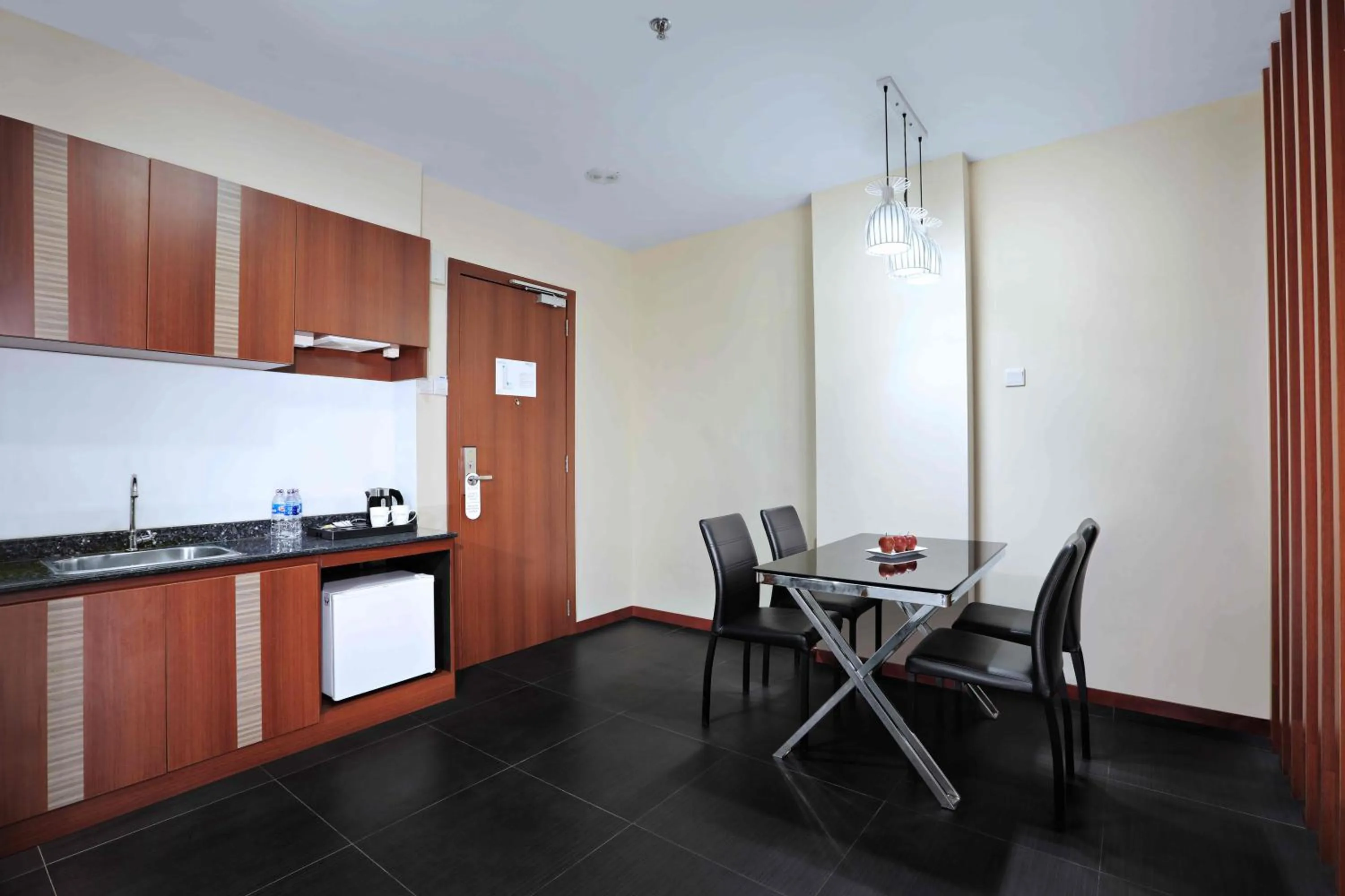 Kitchen or kitchenette in Aston Inn Gideon Batam