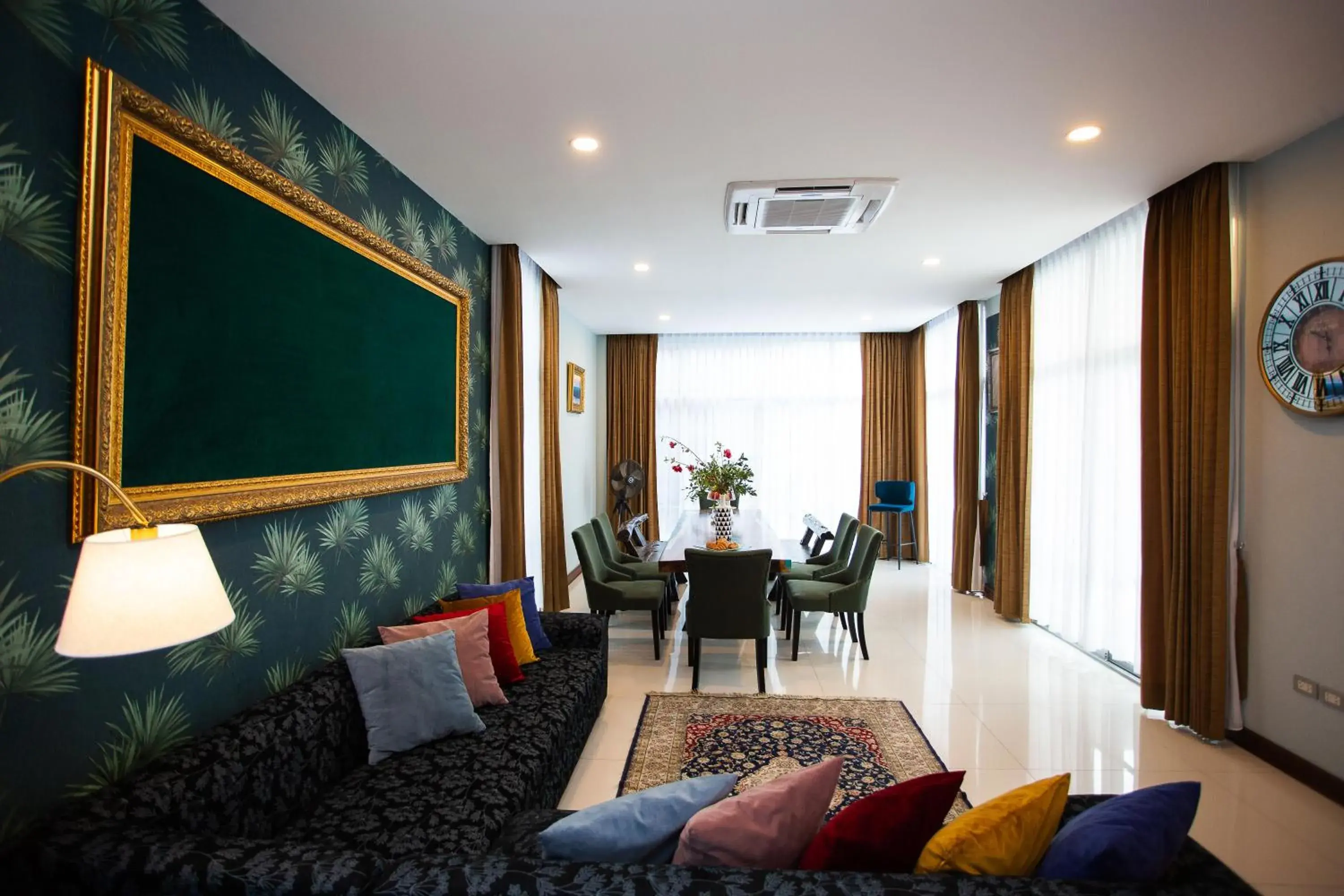 Living room in Nagawari Art Maldives BBQ Pattaya Villa Living room in Nagawari Art Maldives BBQ Pattaya Villa