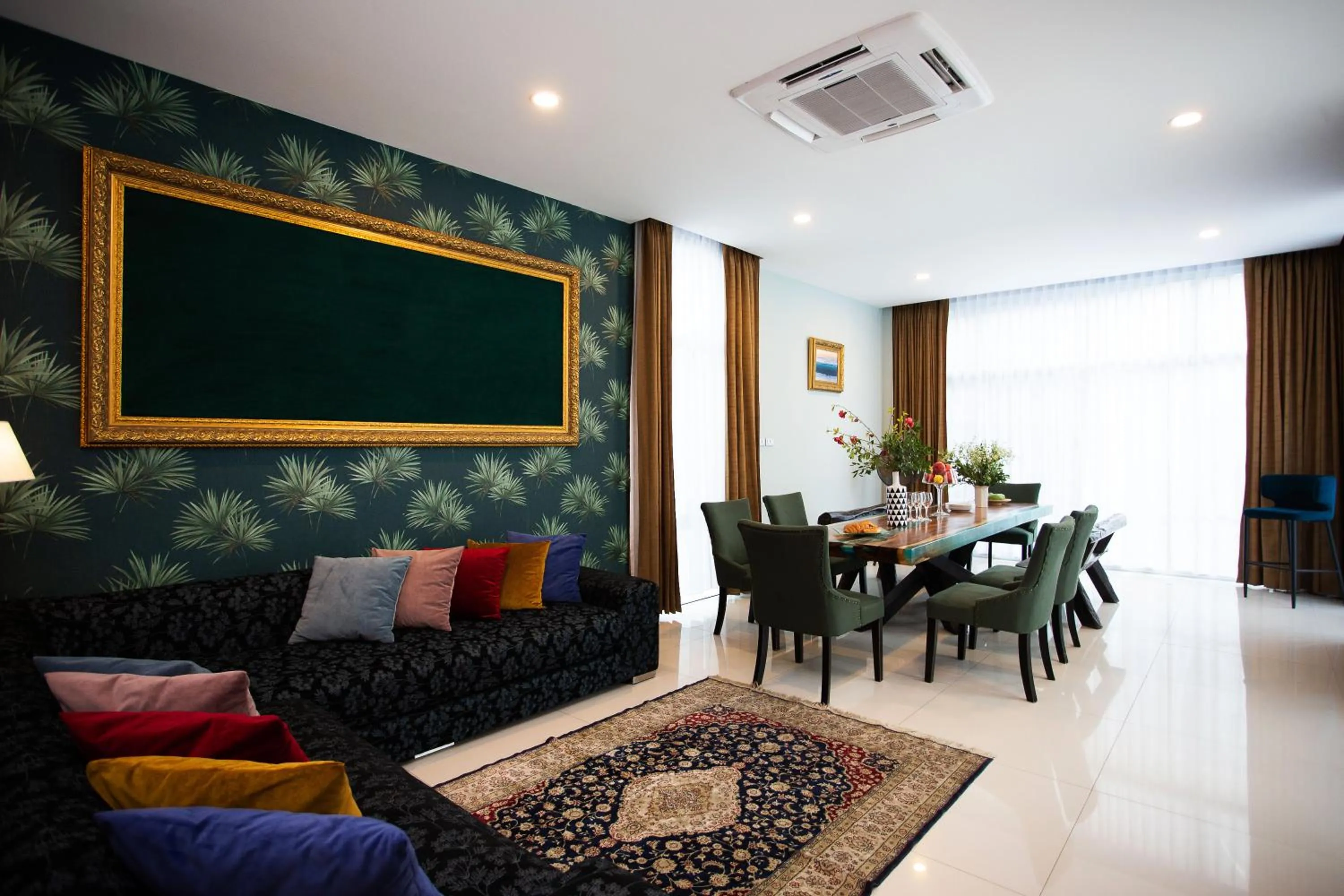 Living room in Nagawari Art Maldives BBQ Pattaya Villa