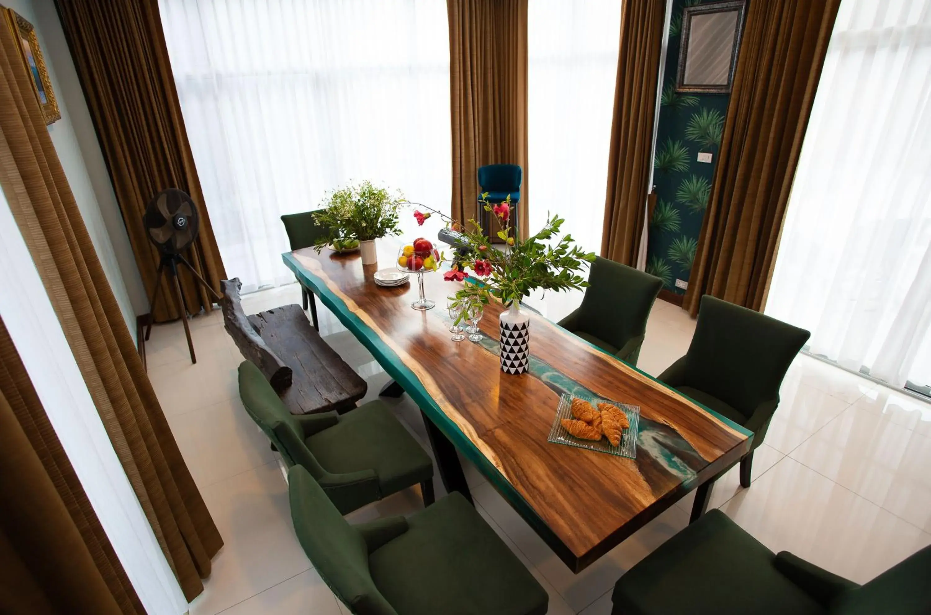 Living room in Nagawari Art Maldives BBQ Pattaya Villa Living room in Nagawari Art Maldives BBQ Pattaya Villa