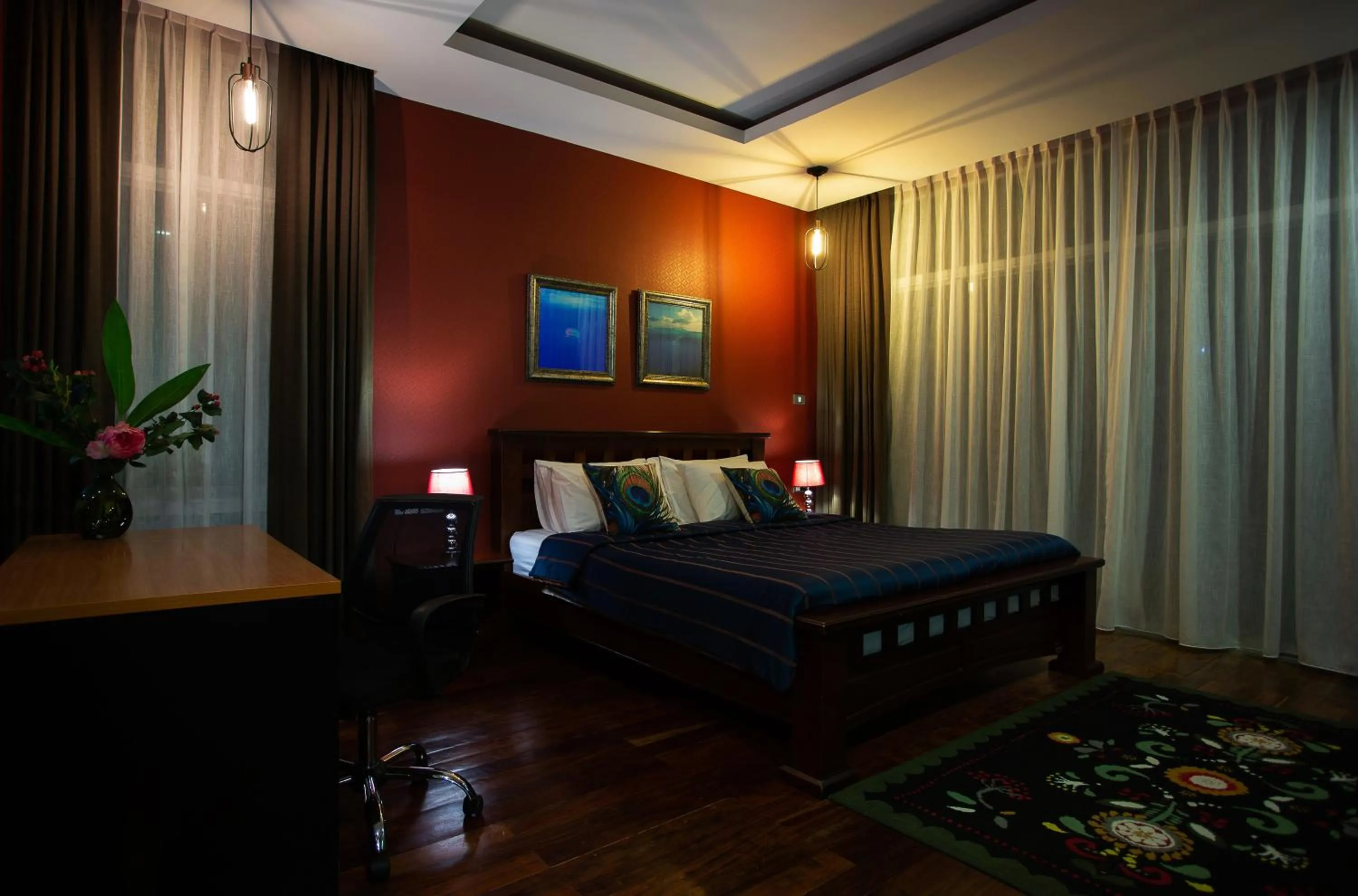 Bed in Nagawari Art Maldives BBQ Pattaya Villa