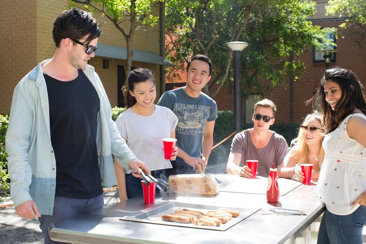 BBQ facilities in Sydney University Village