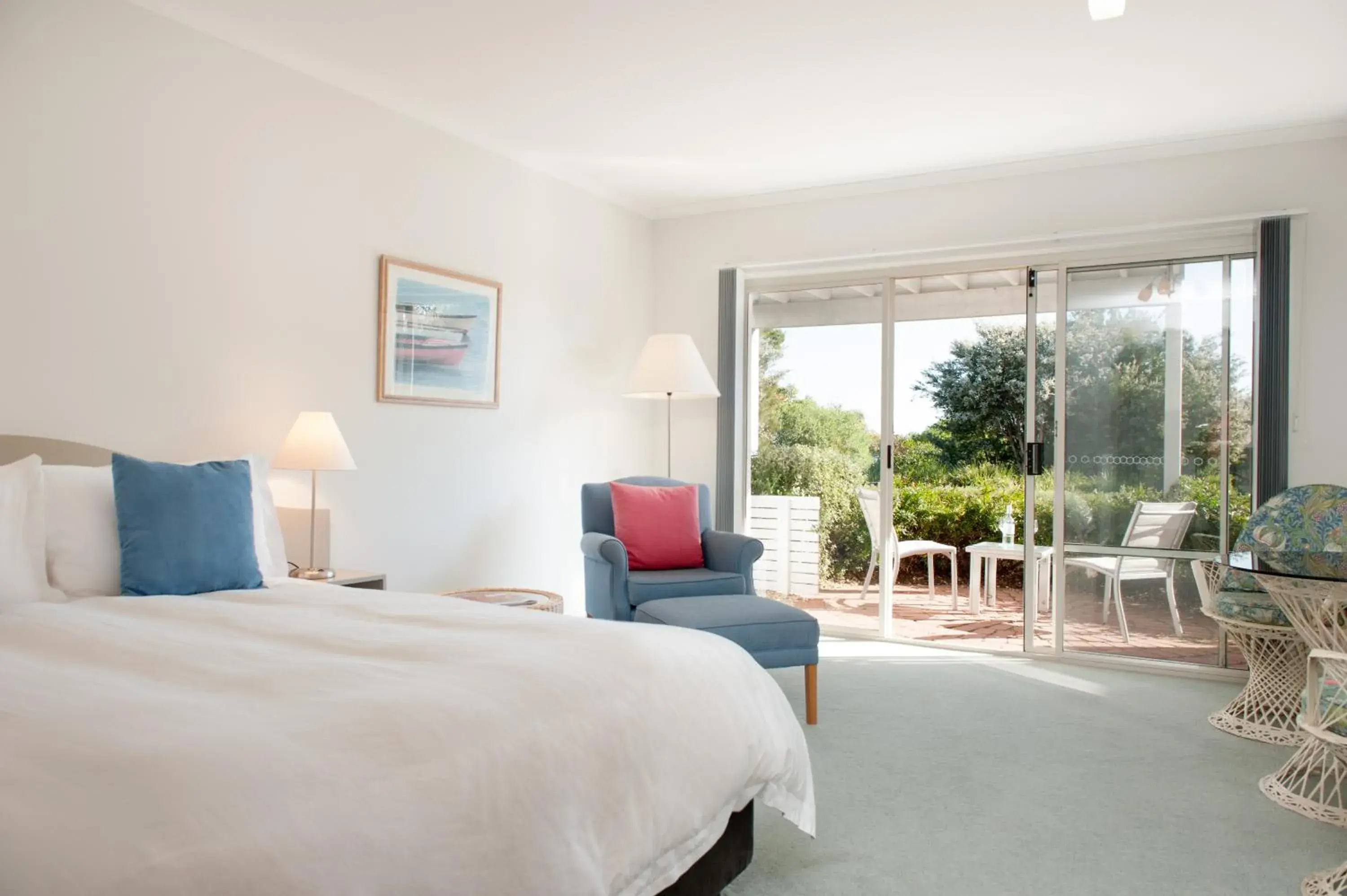 Queen Room with Garden View in The Moorings at Metung Queen Room with Garden View in The Moorings at Metung