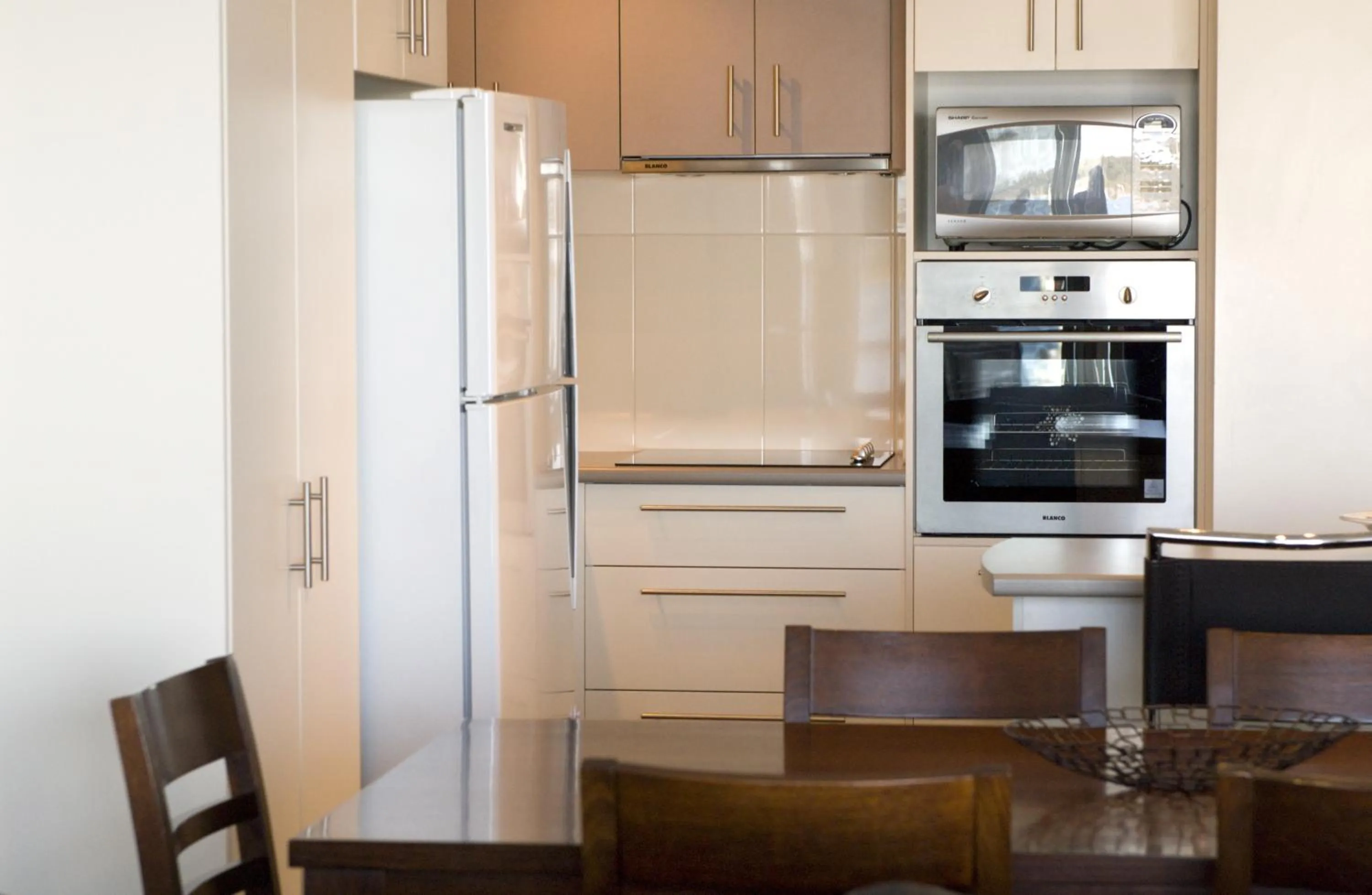 Kitchen or kitchenette in The Moorings at Metung