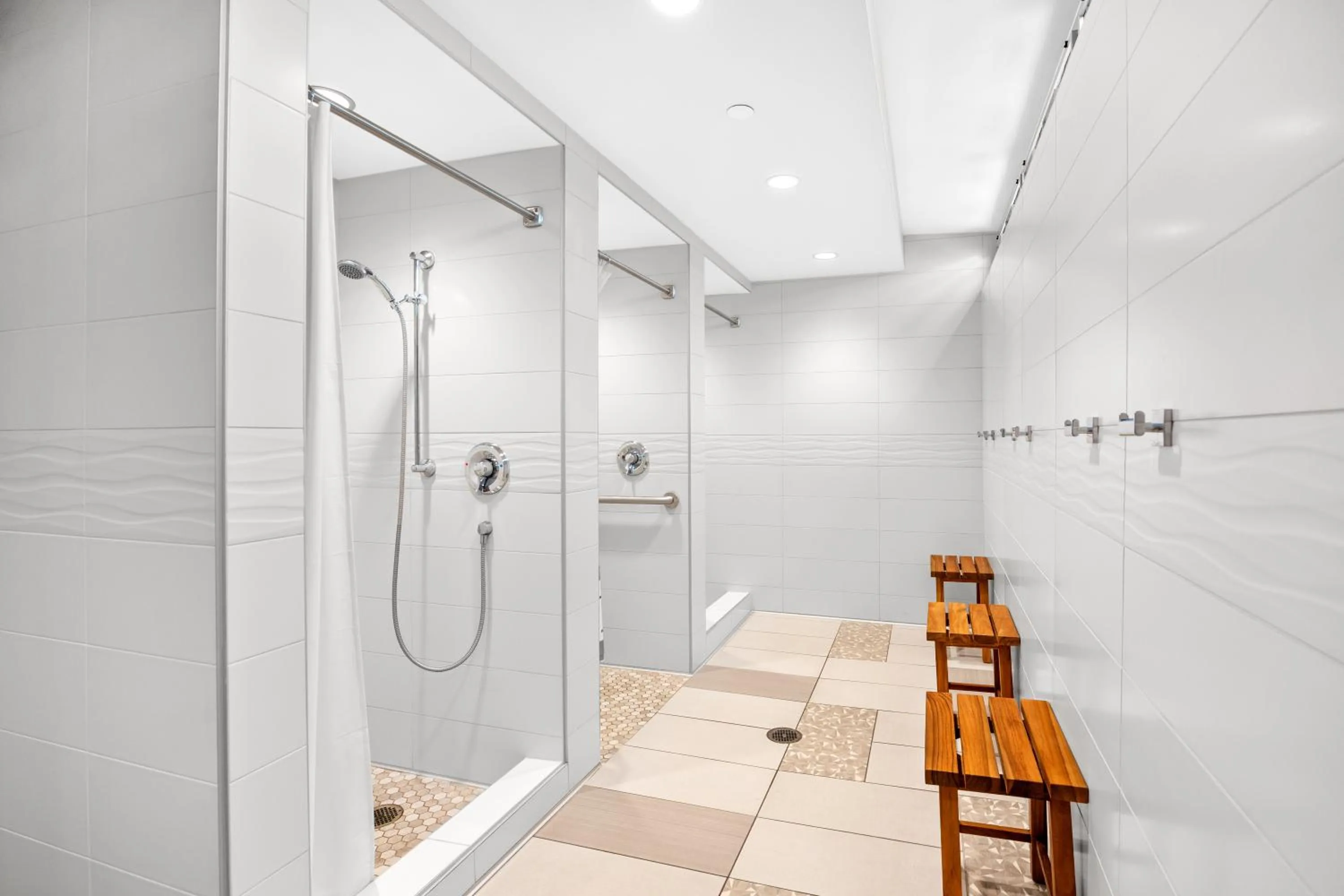 Shower in Fabulous Diamond Head & Ocean View Condo with Free Parking