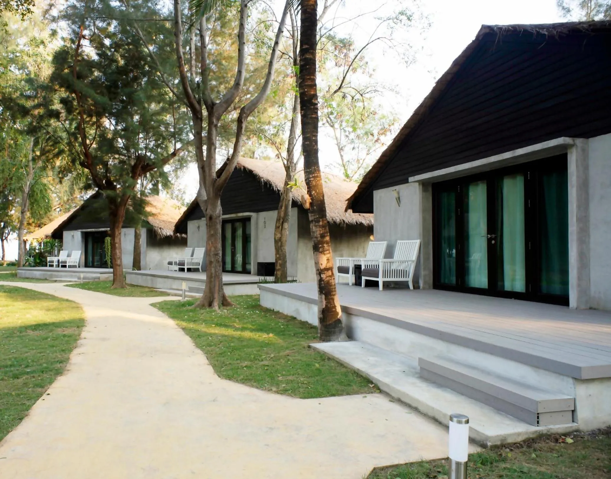 Hansar Casuarina Cha am