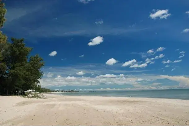 Beach in Hansar Casuarina Cha am