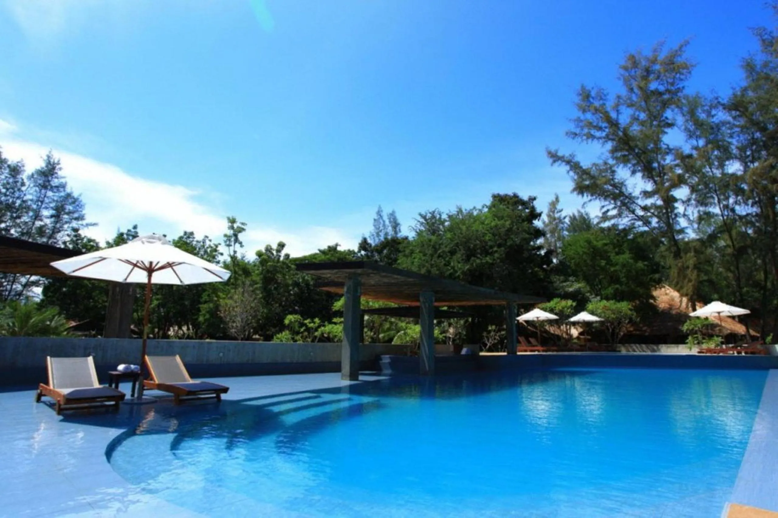 Hansar Casuarina Cha am