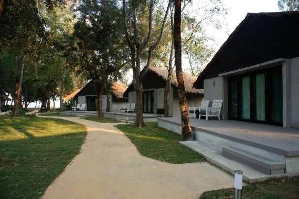 Hansar Casuarina Cha am