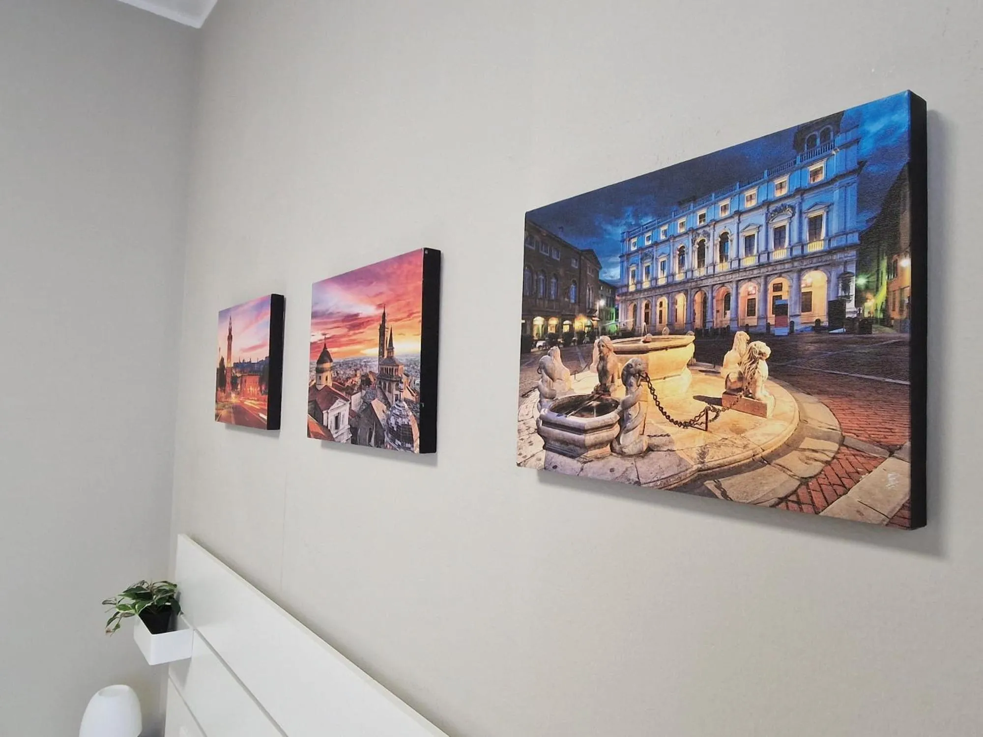 Decorative detail in BGY Airport House Grassobbio