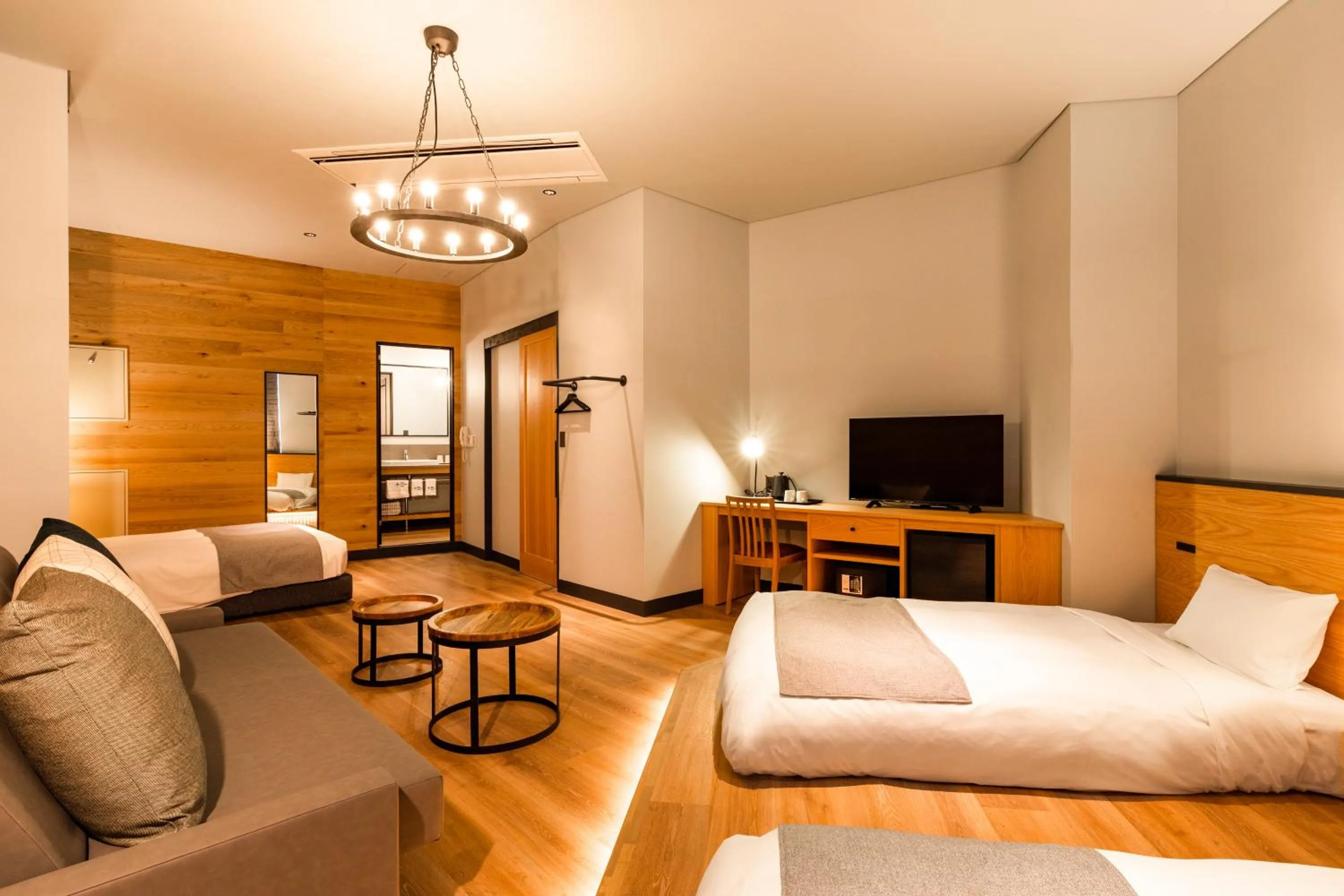 Bed in HOTEL KARUIZAWA CROSS