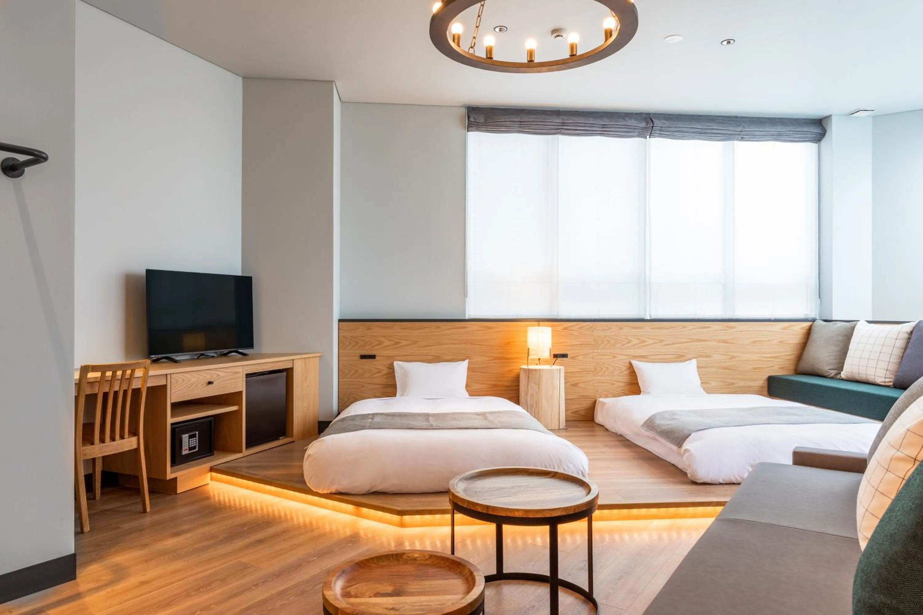 Bed in HOTEL KARUIZAWA CROSS