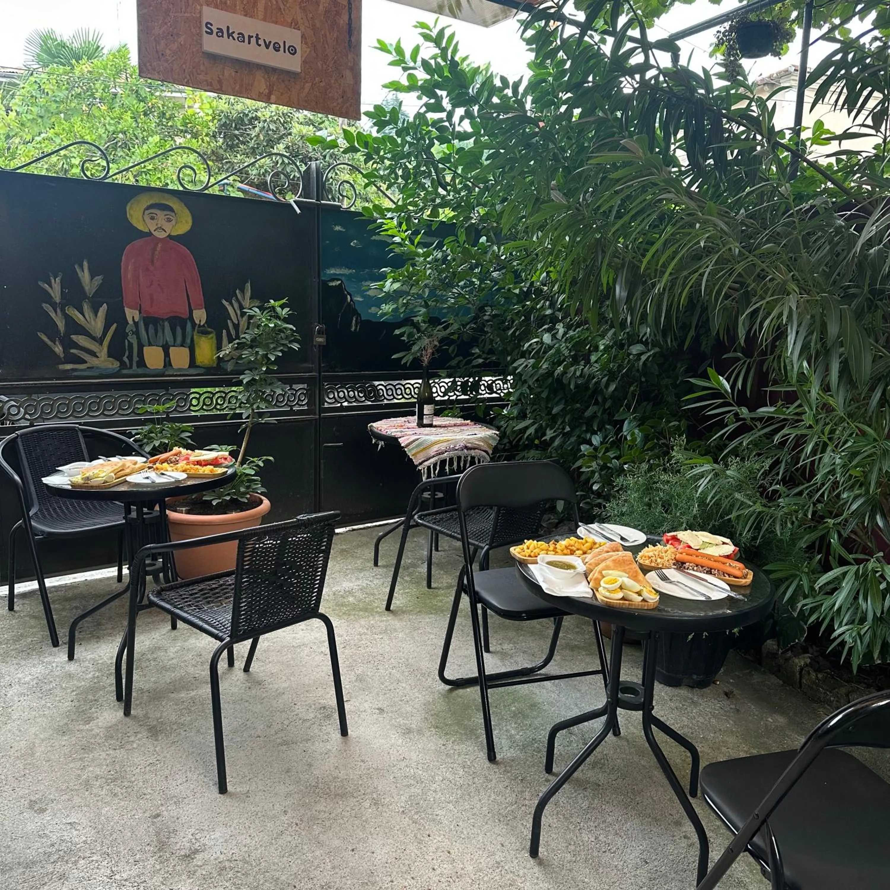 Breakfast in Hotel 1870